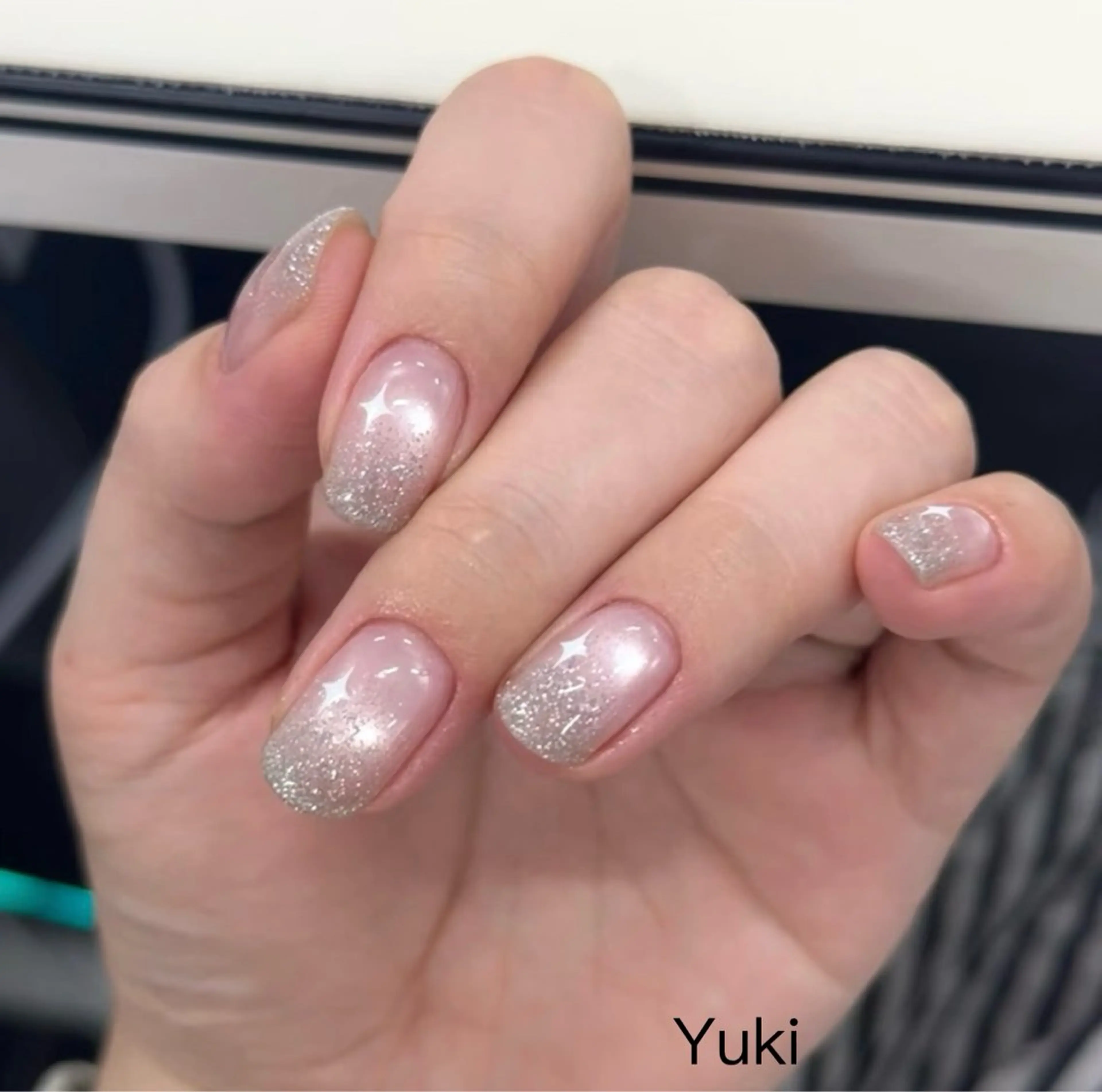 🧲マグネット🧲ベースに🤩キラキラ🤩フラッシュ💖グラデーション！【初回オフ無料】の写真
