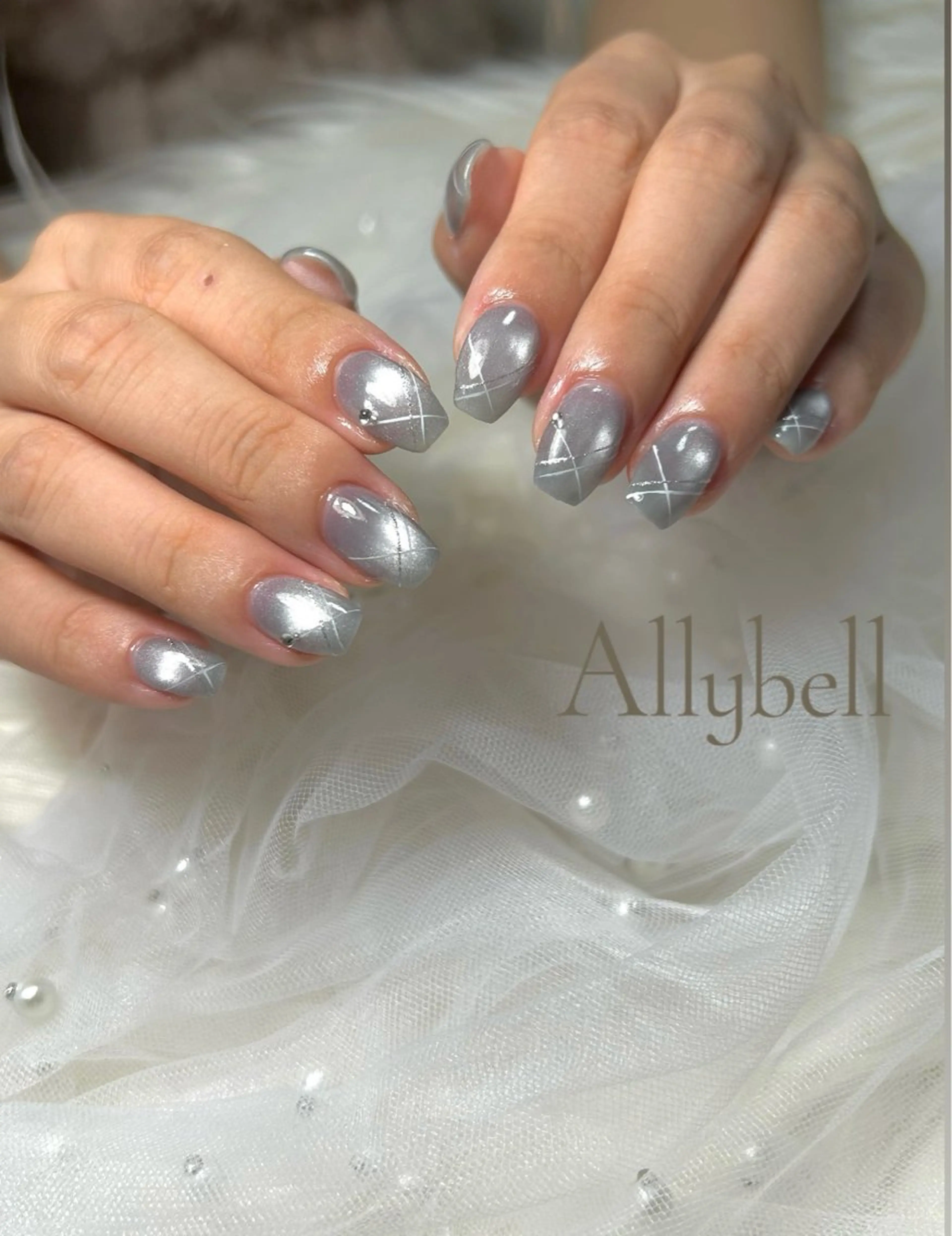 ネイル Allybell🫧 Ayakaのネイルデザイン