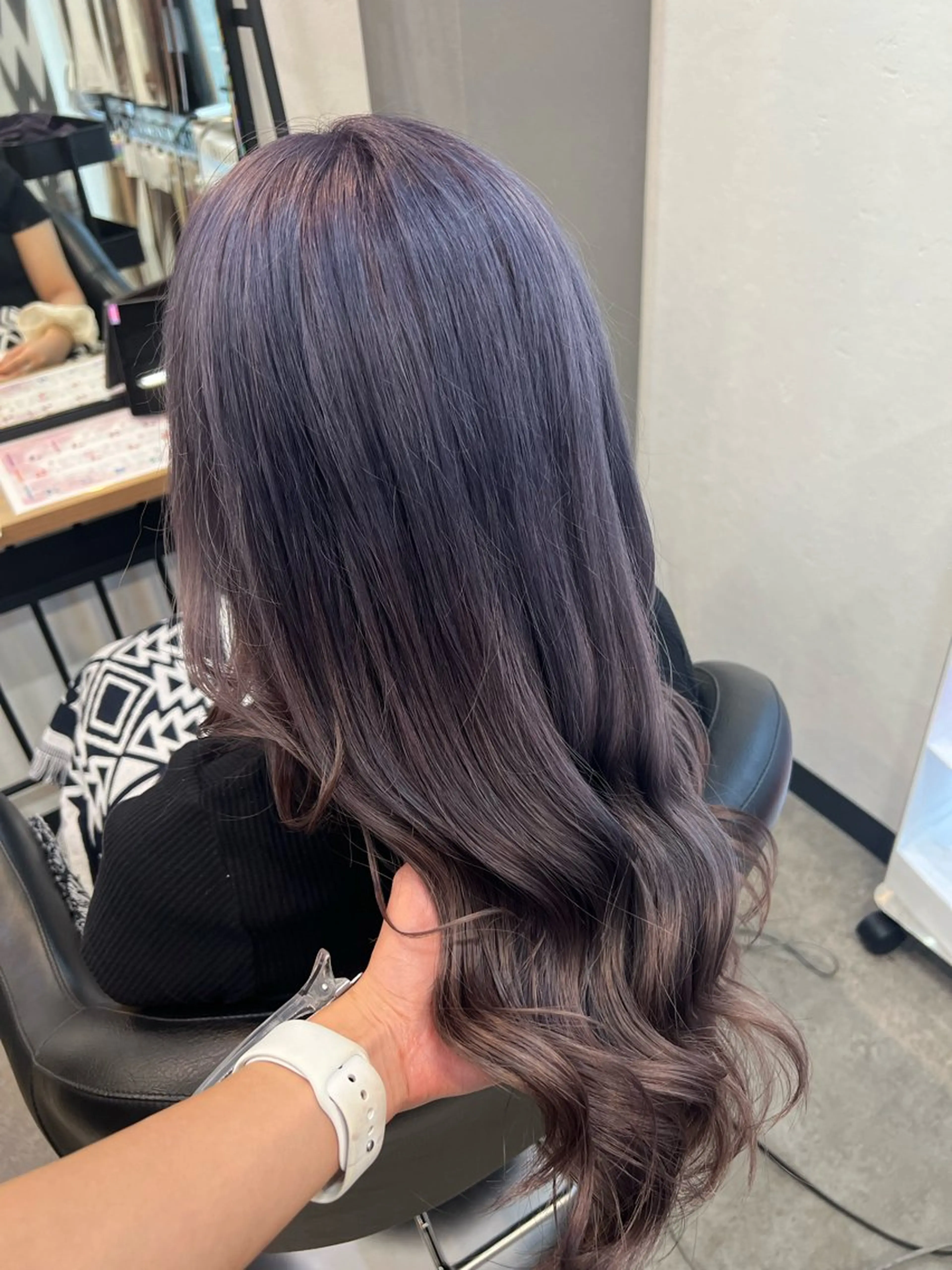 ロング カラー ダブルカラー グレージュ パープルカラー パープルグレージュ 【DEST】 KAHOのヘアスタイル