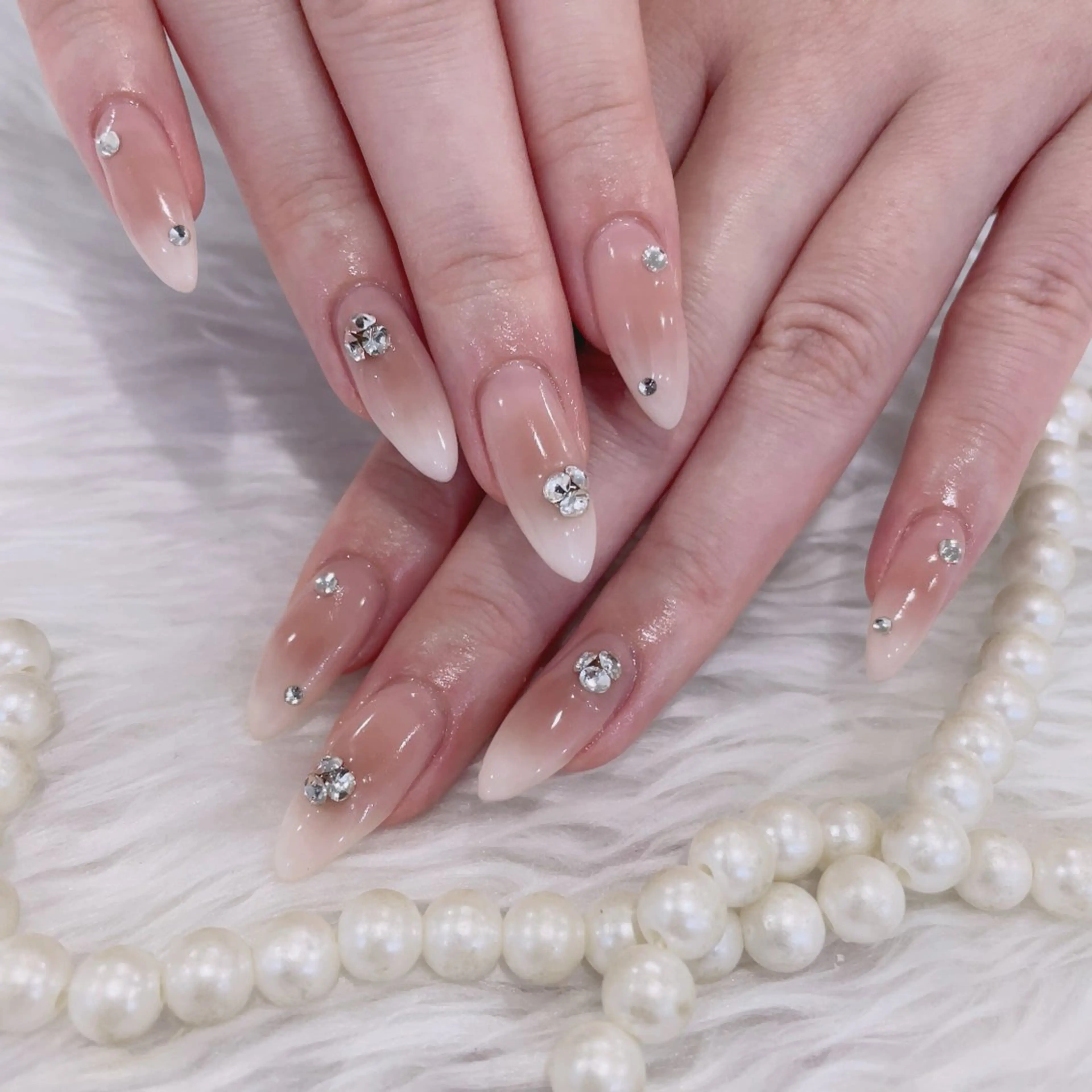 セミロング ハンドネイル cho nailのネイルデザイン