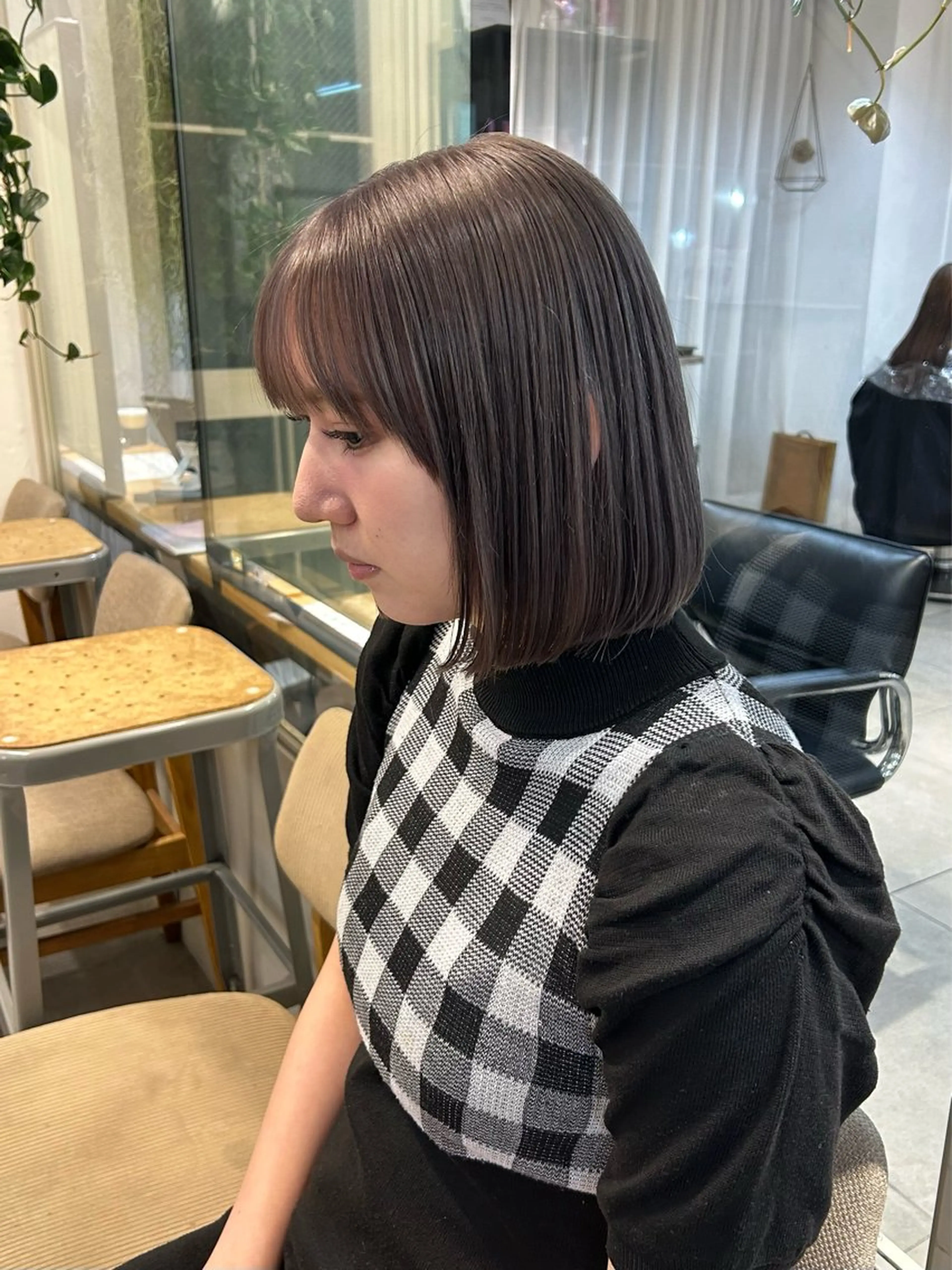 ショート カラー カット ヘアカラー トリートメント Lomalia Moemiのヘアスタイル