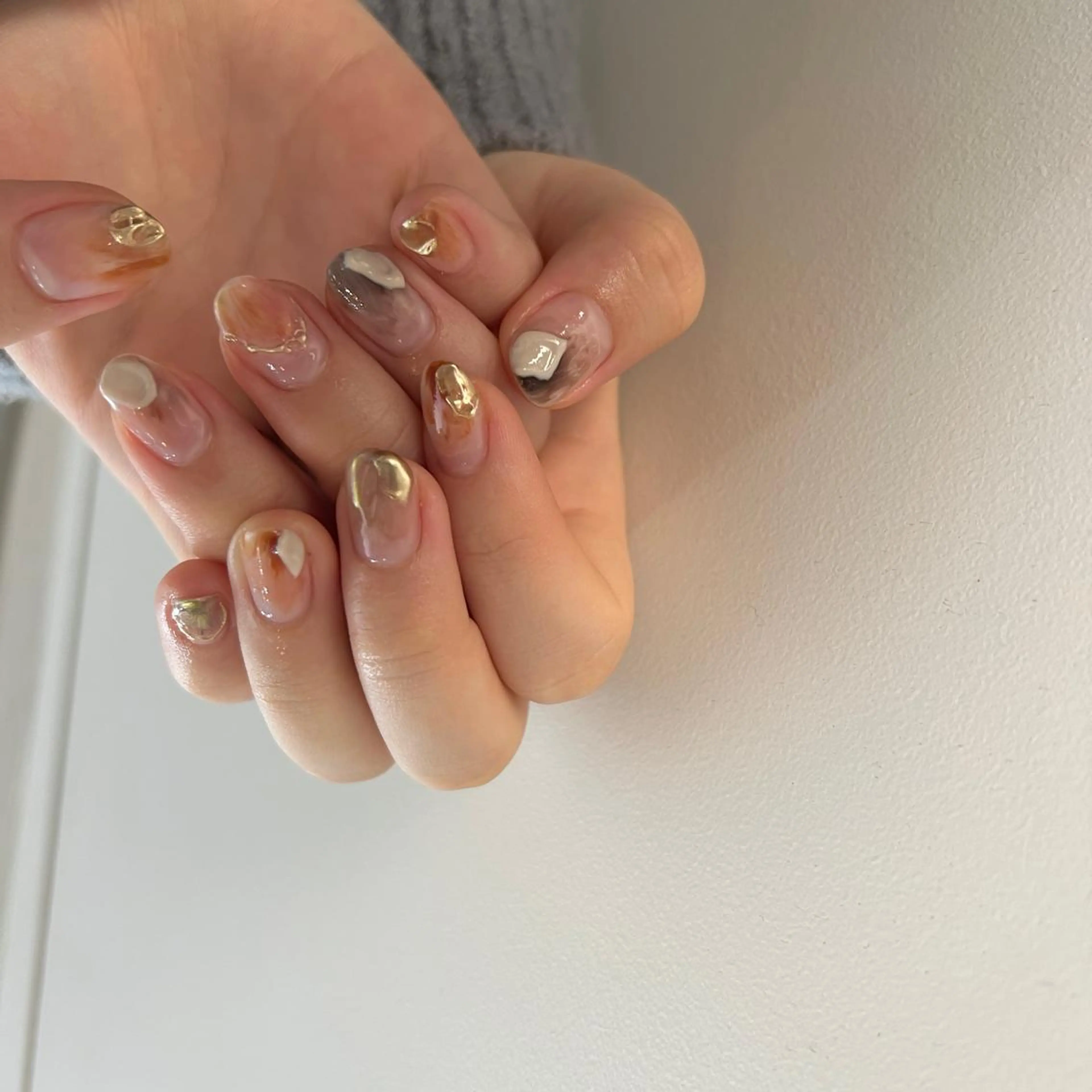 ネイル ミラーネイル ニュアンスネイル ハンドネイル 《ニュアンスネイル》 risaのネイルデザイン