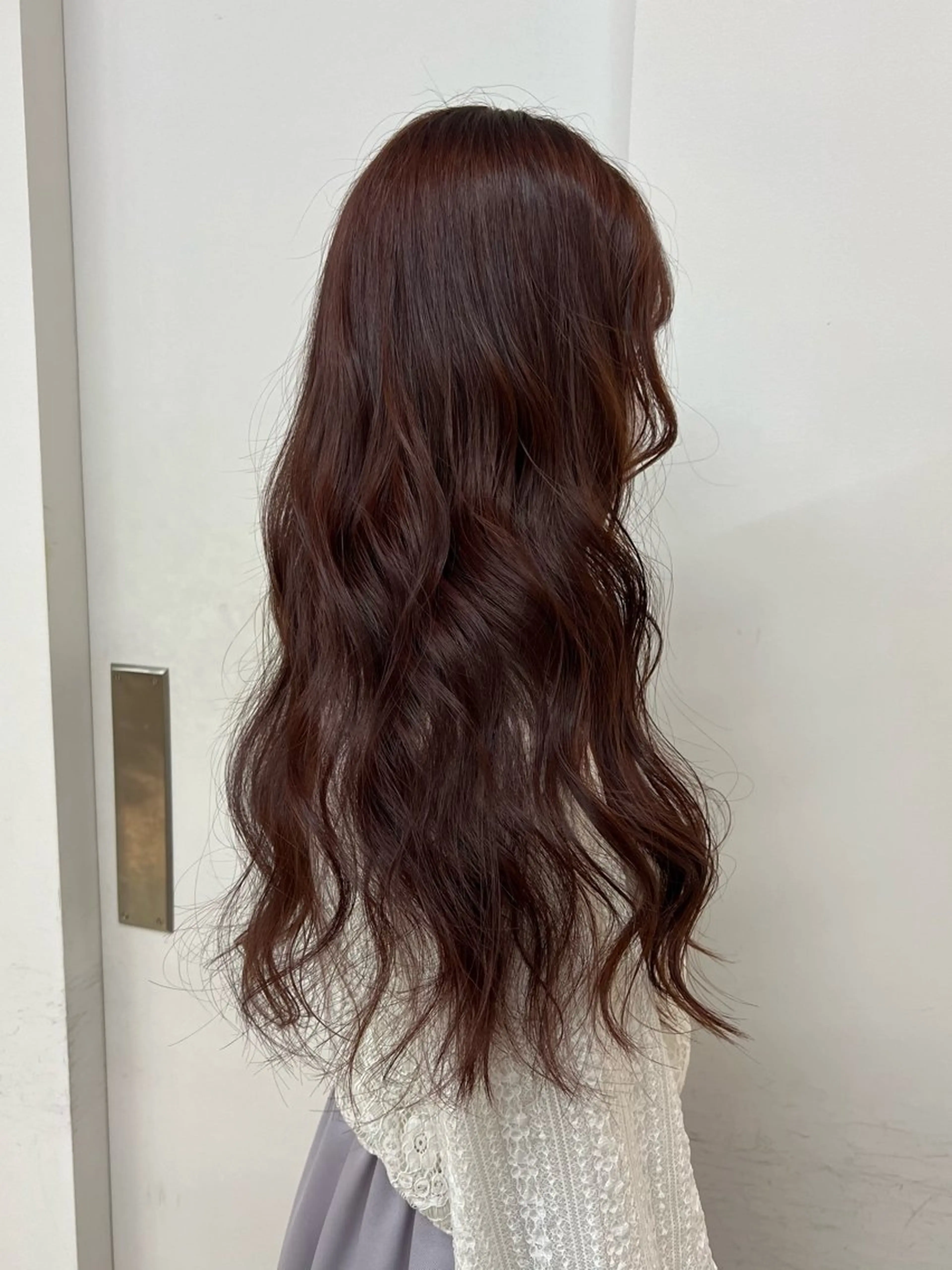 ロング ヘアカラー mee.所属・ボブ、レイヤー /ベージュ/あづきのヘアスタイル