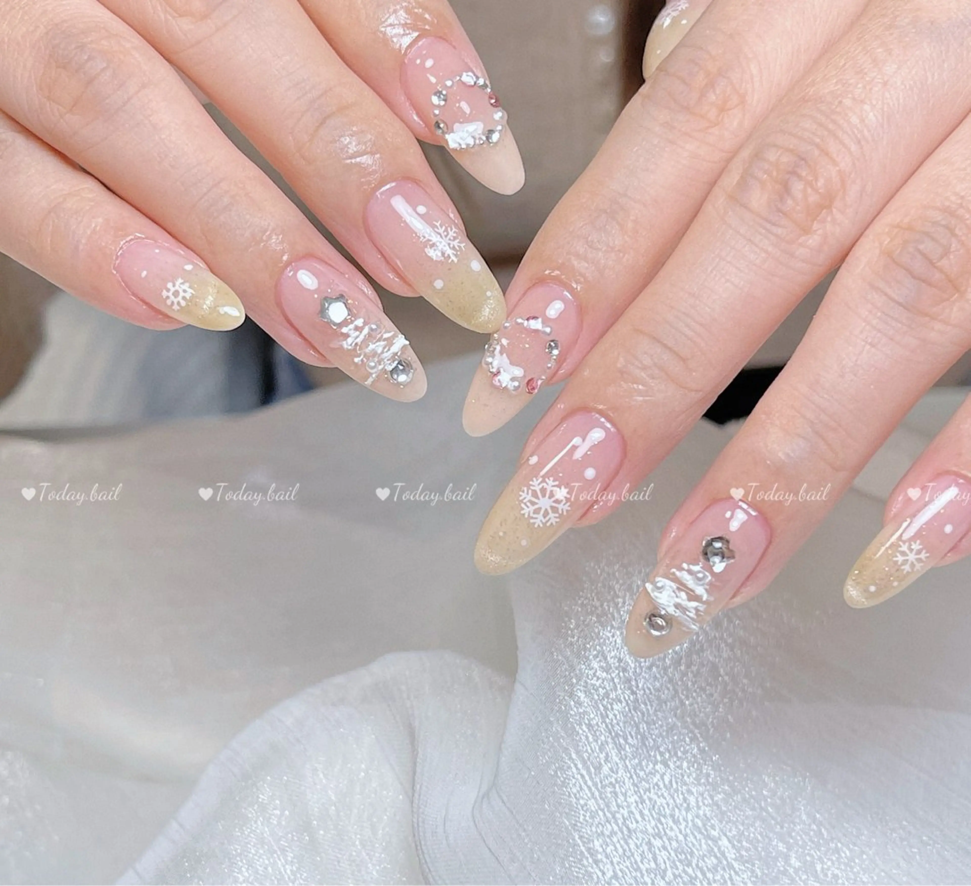 ネイル ハンドネイル 🎀Today nail💅のネイルデザイン