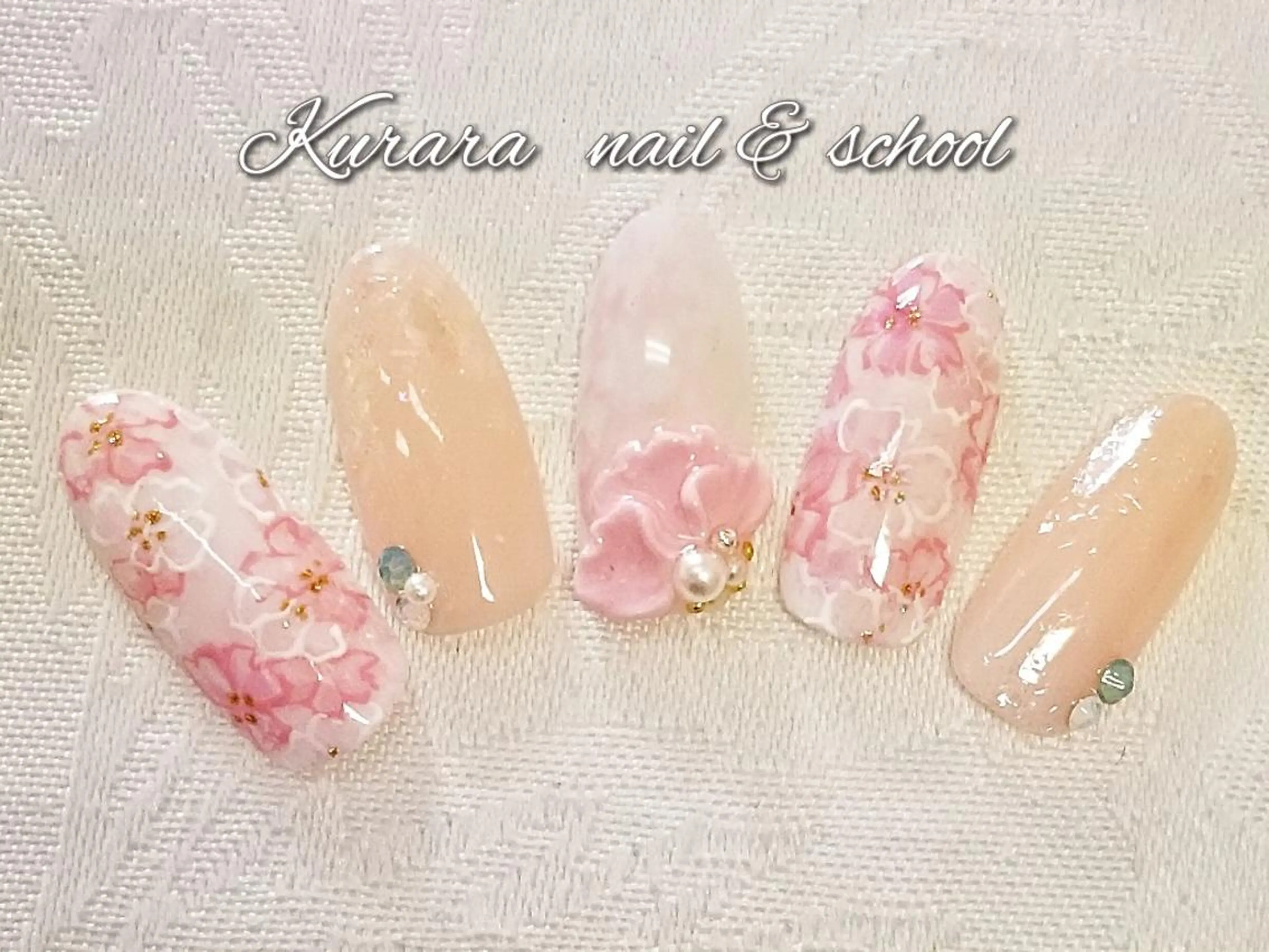 ネイル 桜ネイル Kurara Sawadaのネイルデザイン