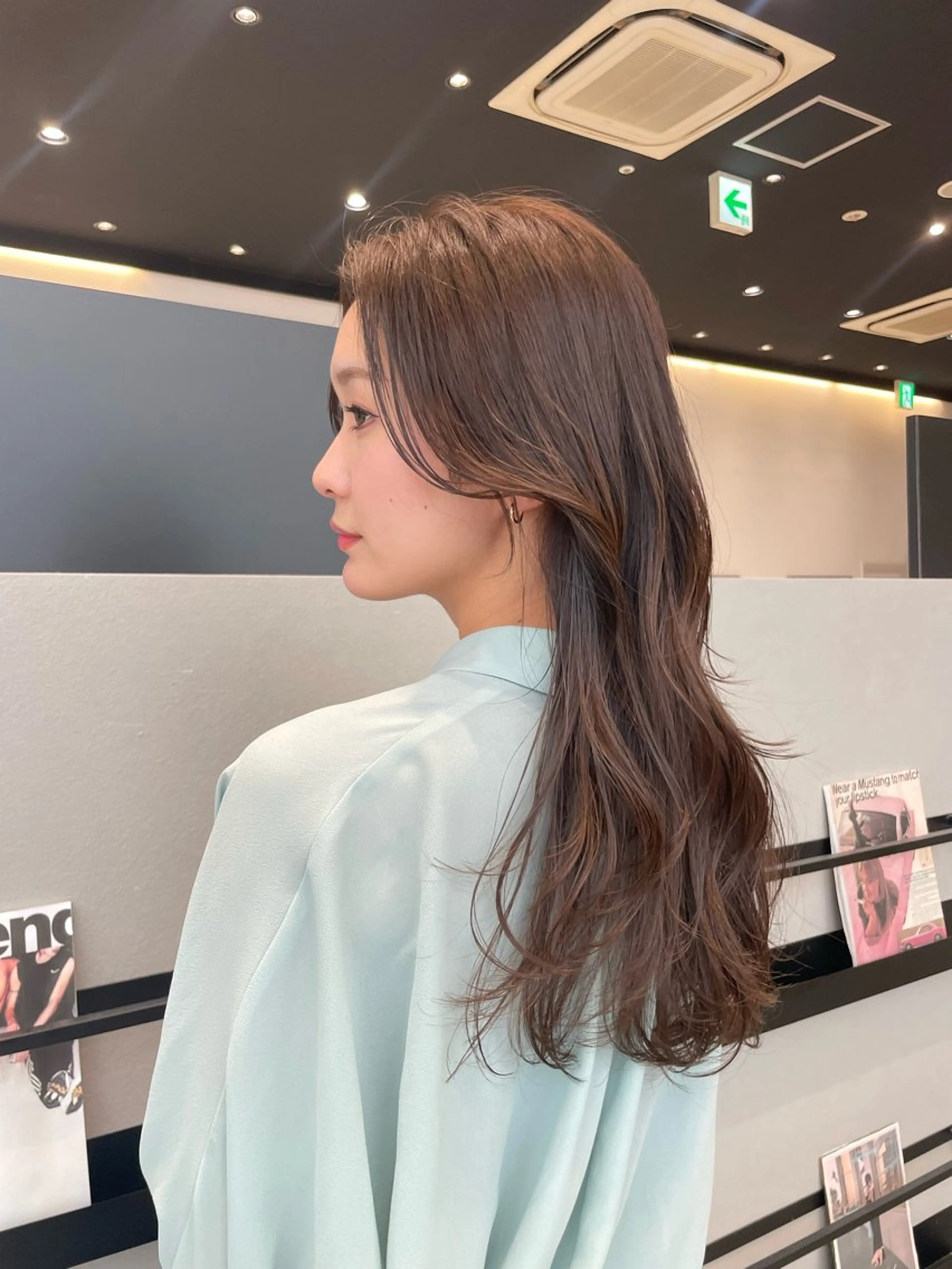 ロング カラー ブラウンカラー カット ヘアカラー トリートメント k-two✨たき艶感 カラー／美髪矯正のヘアスタイル