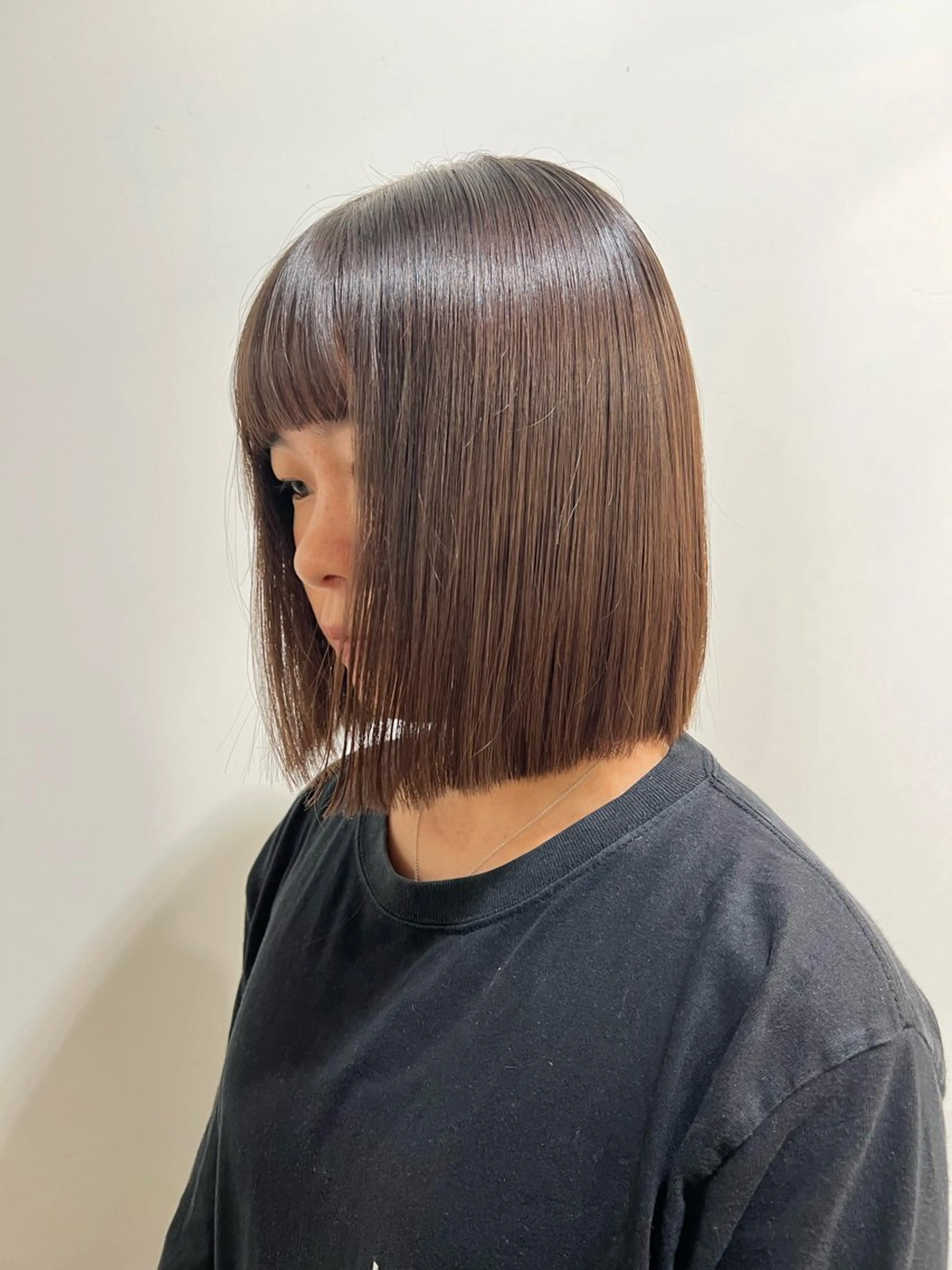 ミディアム ボブ カット トリートメント ワタナベ モカ🦢のヘアスタイル