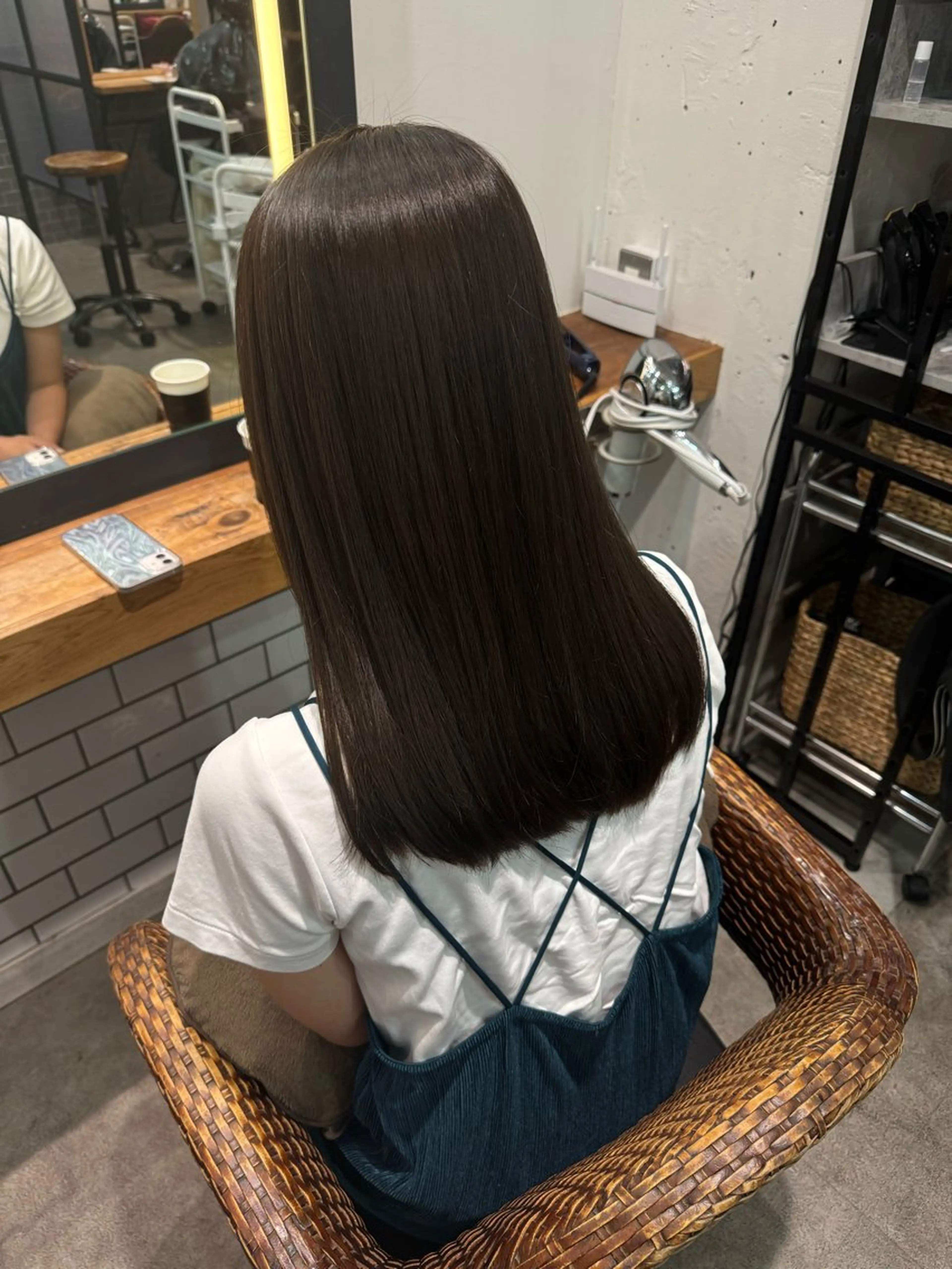 ミディアム カラー トリートメント ヘアカラー トリートメント red neo あいりのヘアスタイル