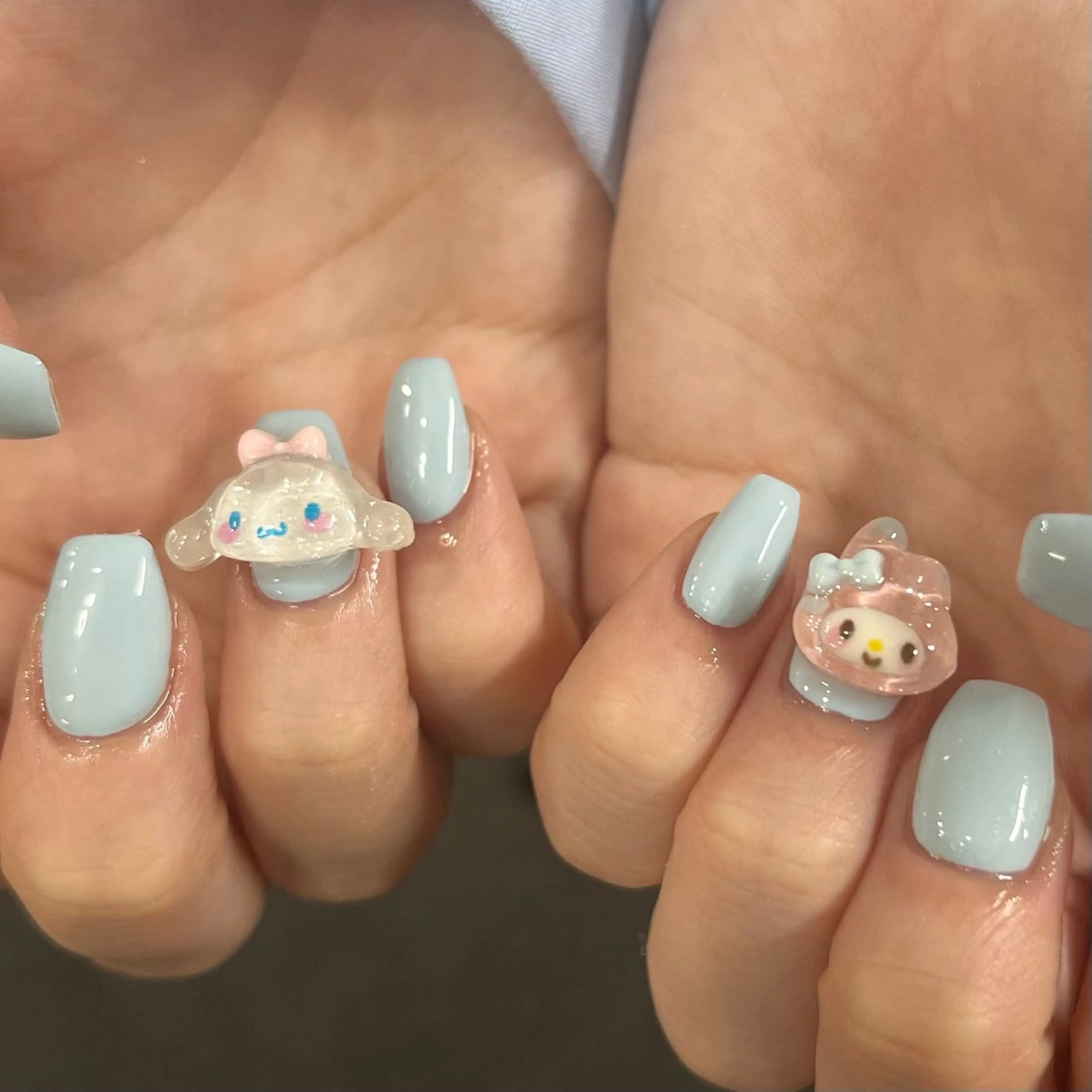 ネイル 水色 ワンカラーネイル シンプルネイル ハンドネイル ハンドケア 🎀NAIL🎀 AI🪄︎︎◝✩のネイルデザイン