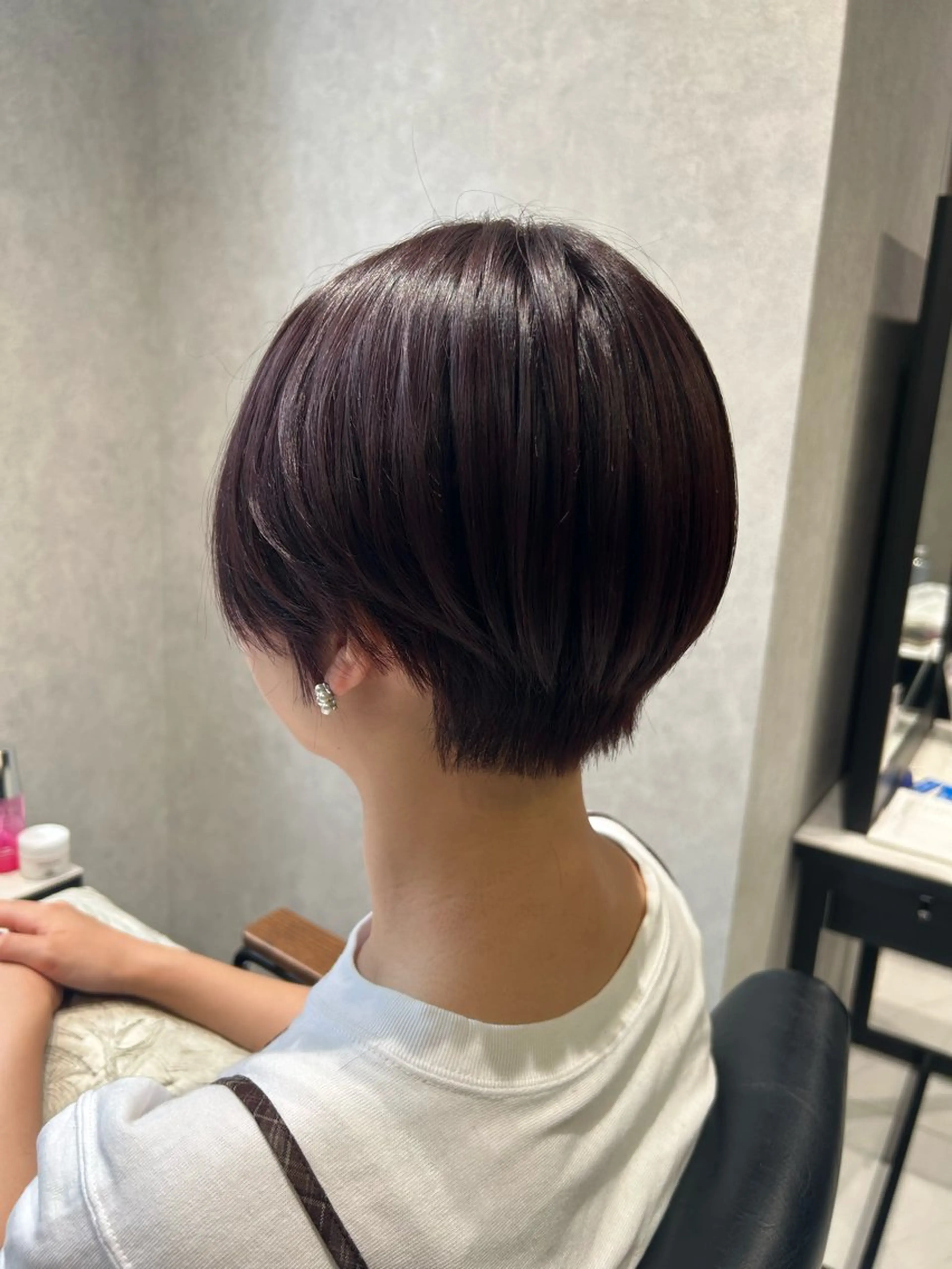 カラー カット ヘアカラー トリートメント 透明感カラー🩵 束感まつげ🪼海月のマツエク・マツパデザイン