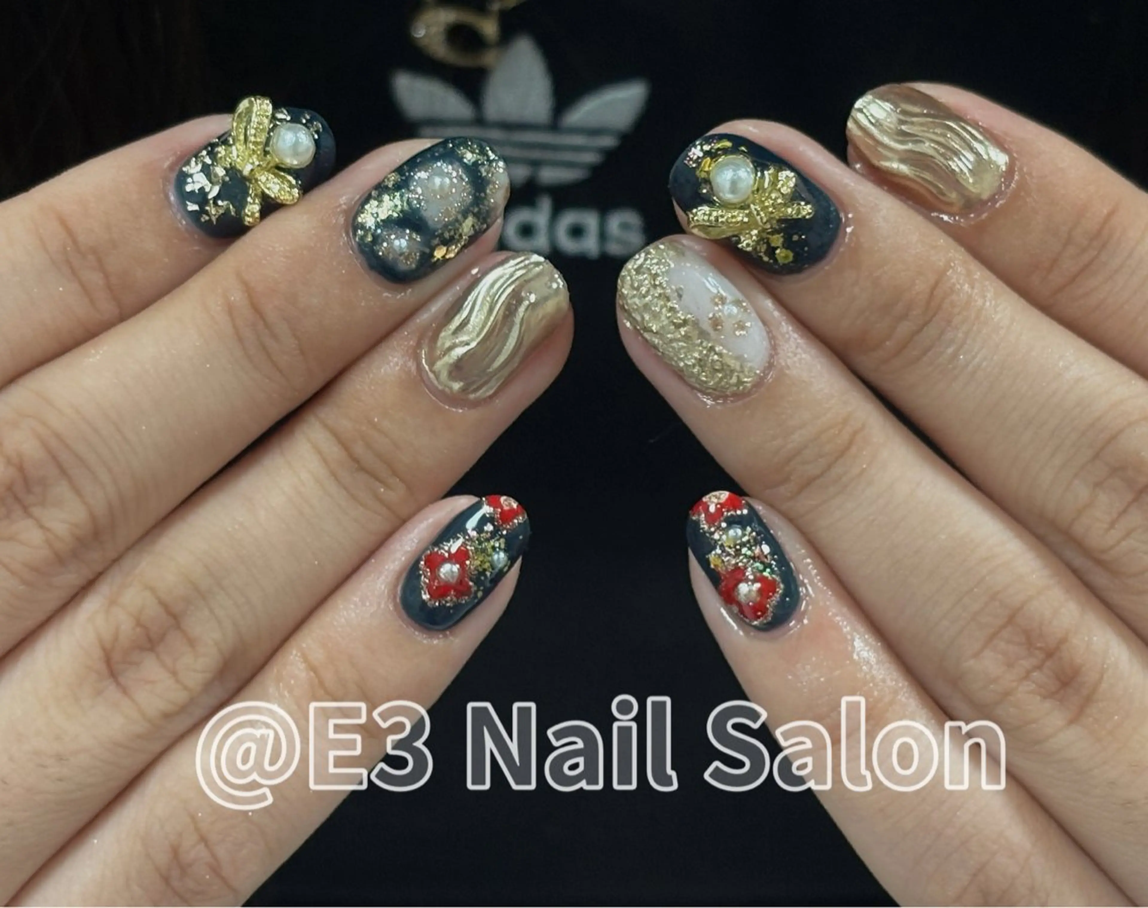 ネイル ハンドネイル E3 Nail Salon所属・山口 奈々のネイルデザイン