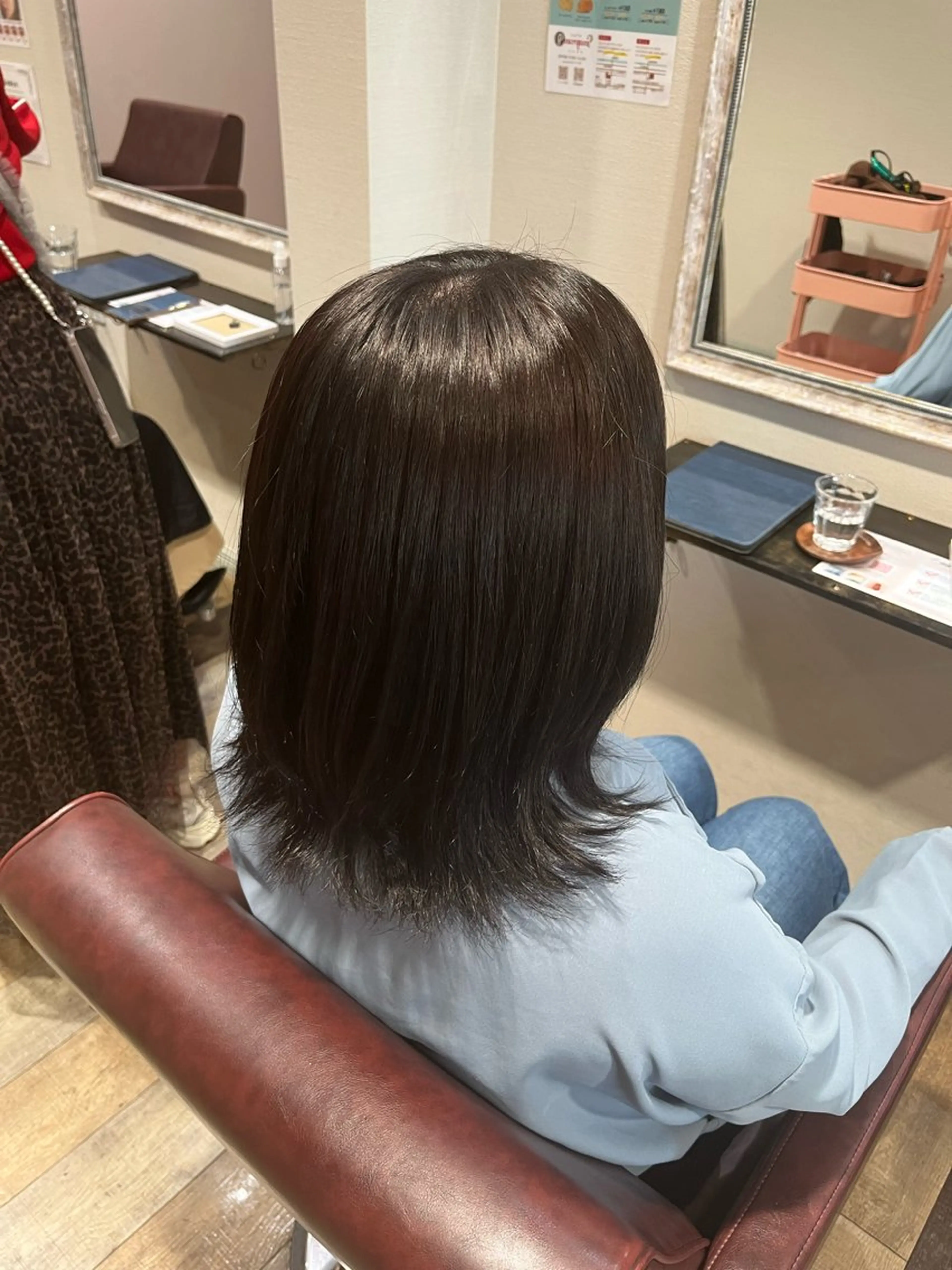 ミディアム カラー グレージュ オリーブグレージュ オリーブグレー 顔まわり/オフィス カラー/青栁優🔆のヘアスタイル