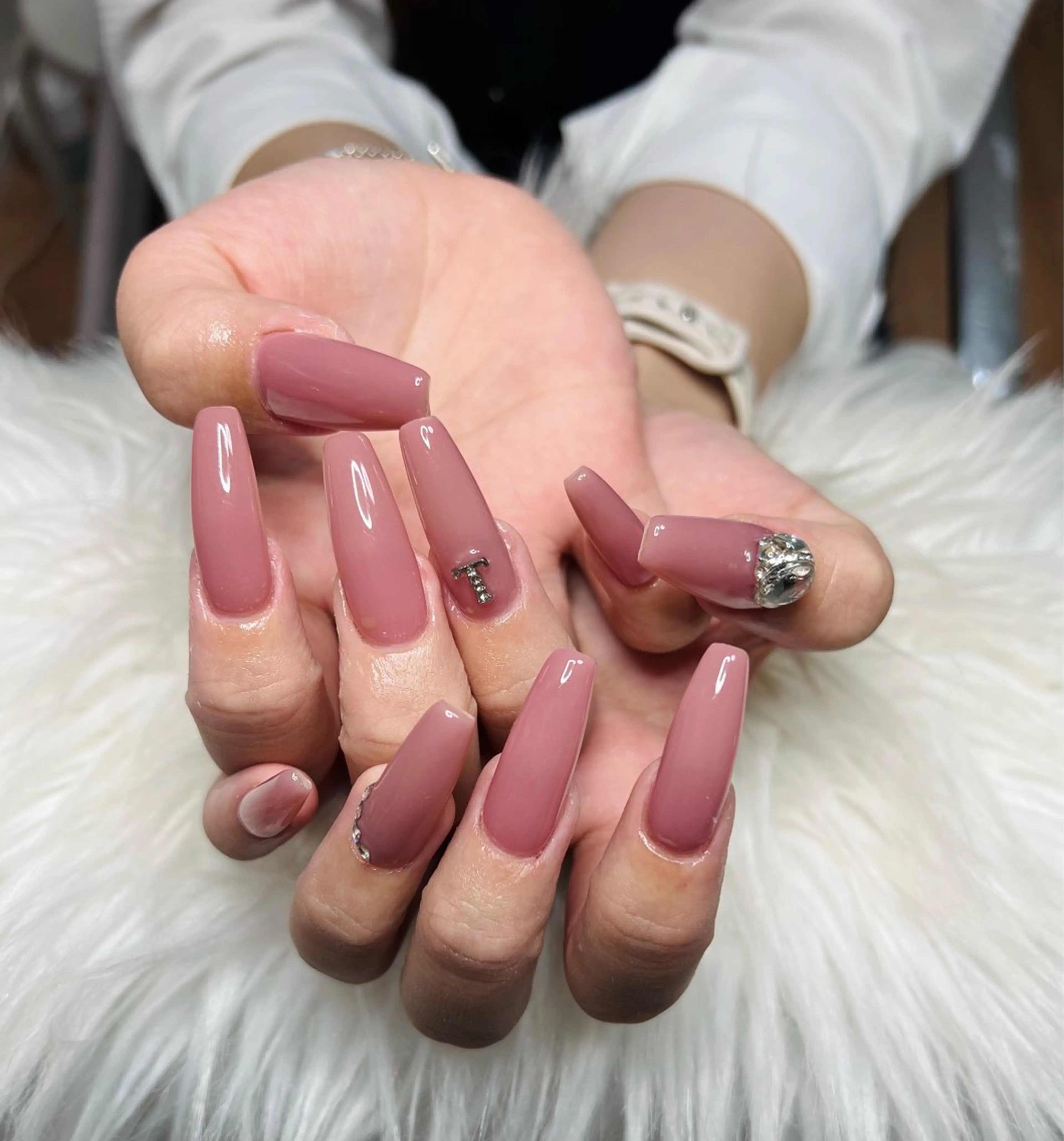 ネイル ダン ゴーゴックビックのネイルデザイン