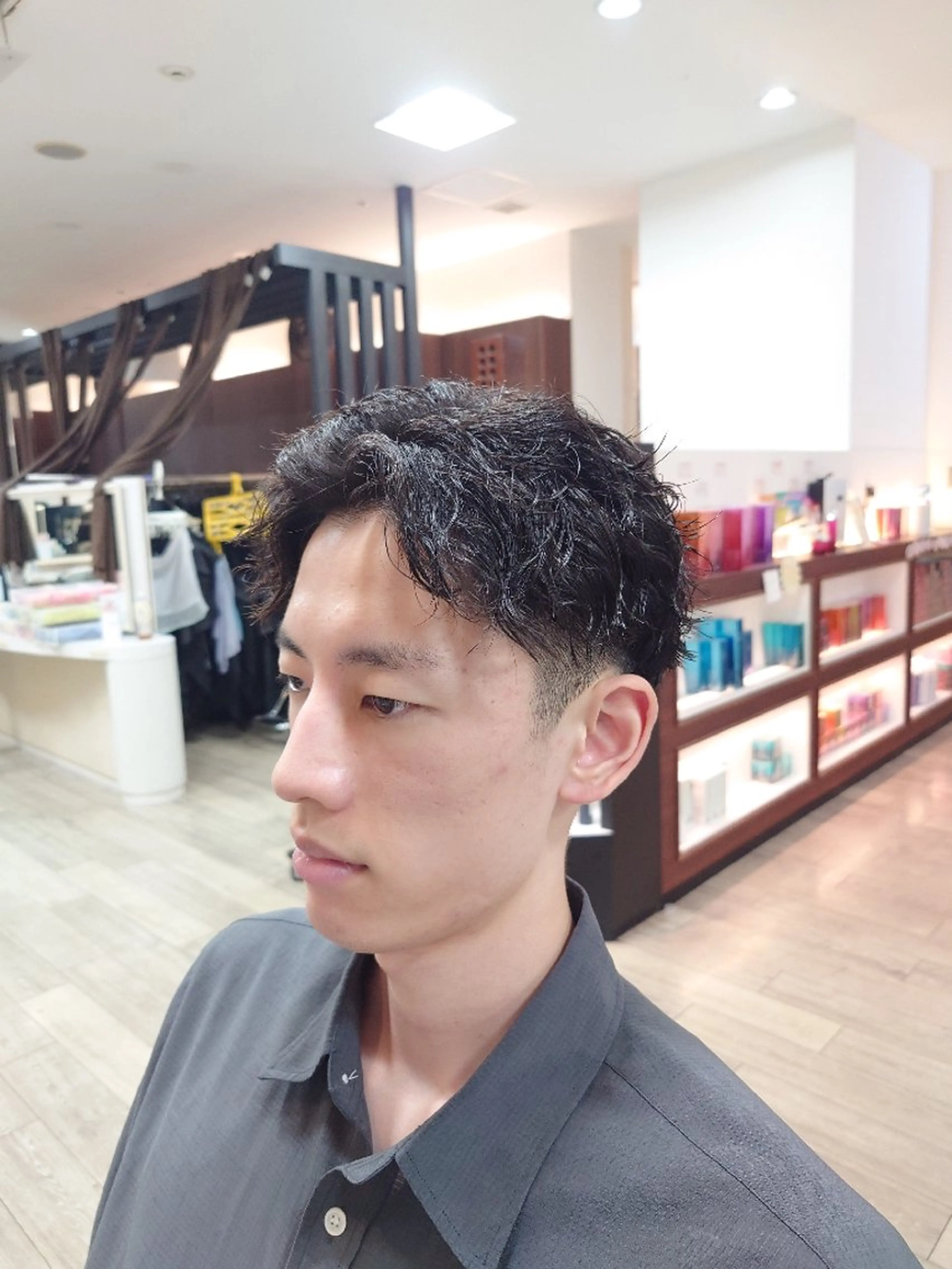 【新規限定メニュー】メンズ限定カット+ツイストパーマ‼️（シャンプー、眉カット付き）の写真