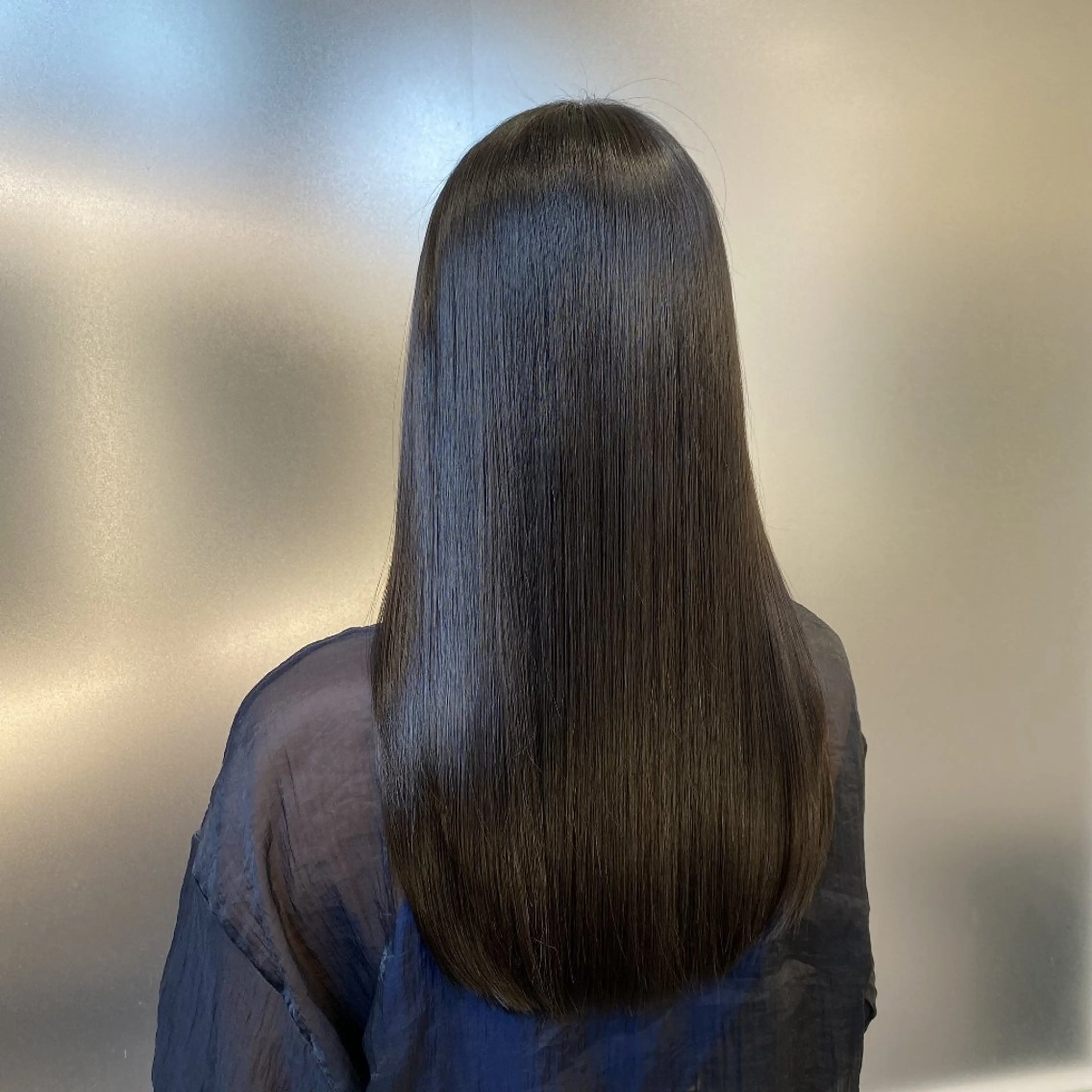 ロング HIRAYAMA KYOHEIのヘアスタイル