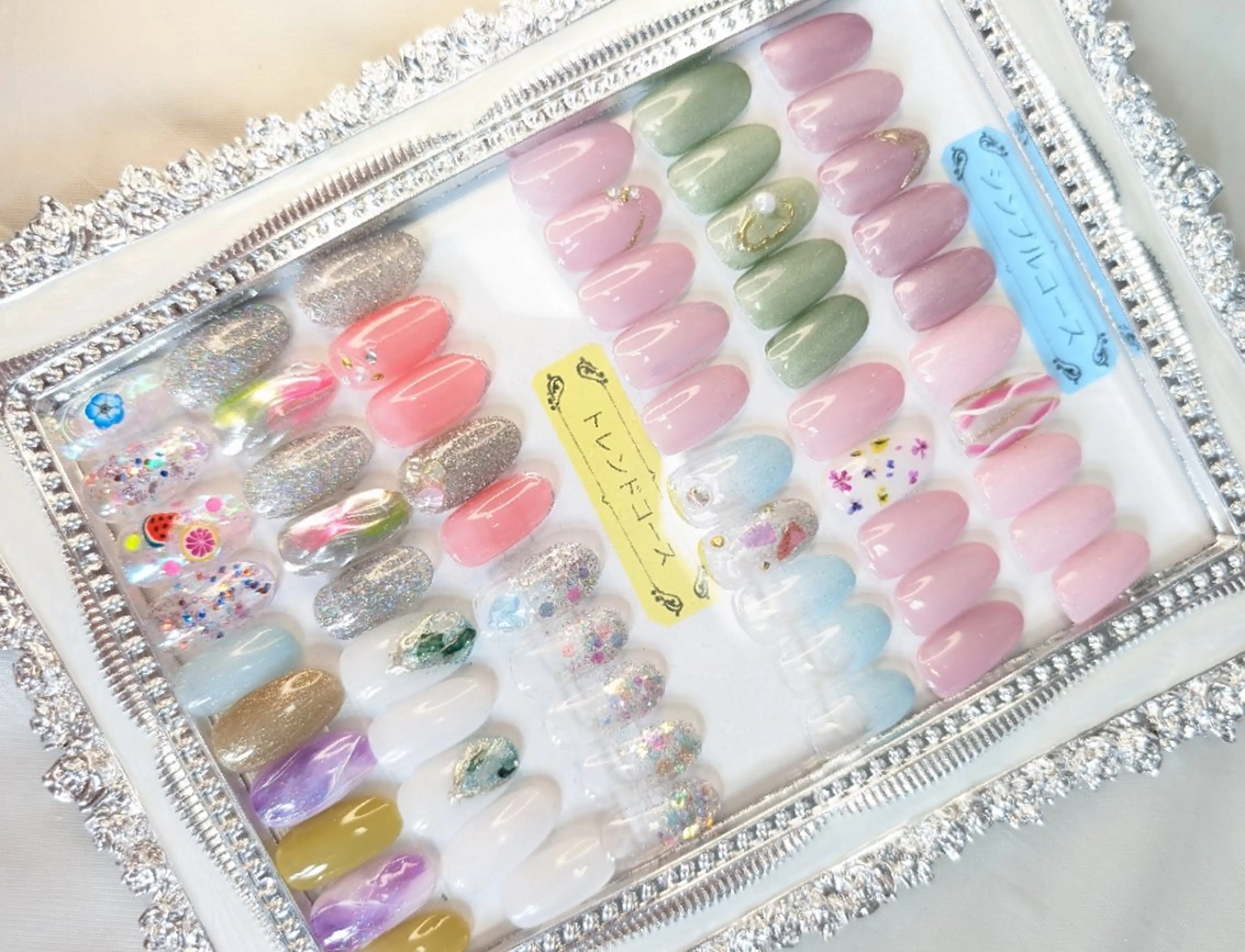 ネイル シンプルネイル ハンドネイル フットネイル lieto luce Yukaのネイルデザイン