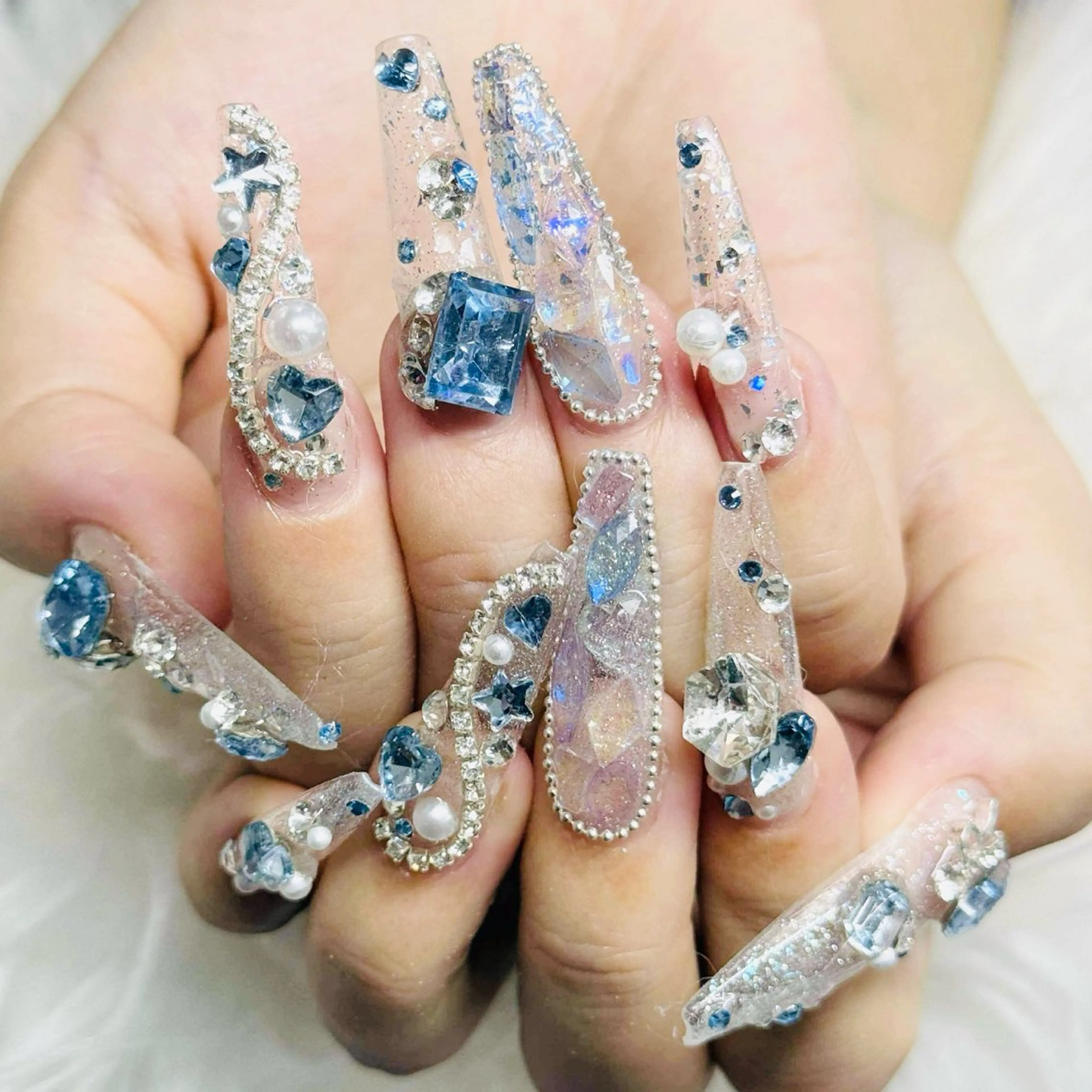 ネイル チークネイル 長さ出し フットネイル マグネットネイル 持ち込み ハンドネイル ANH NAIL ゴテゴテ専門店💎のネイルデザイン