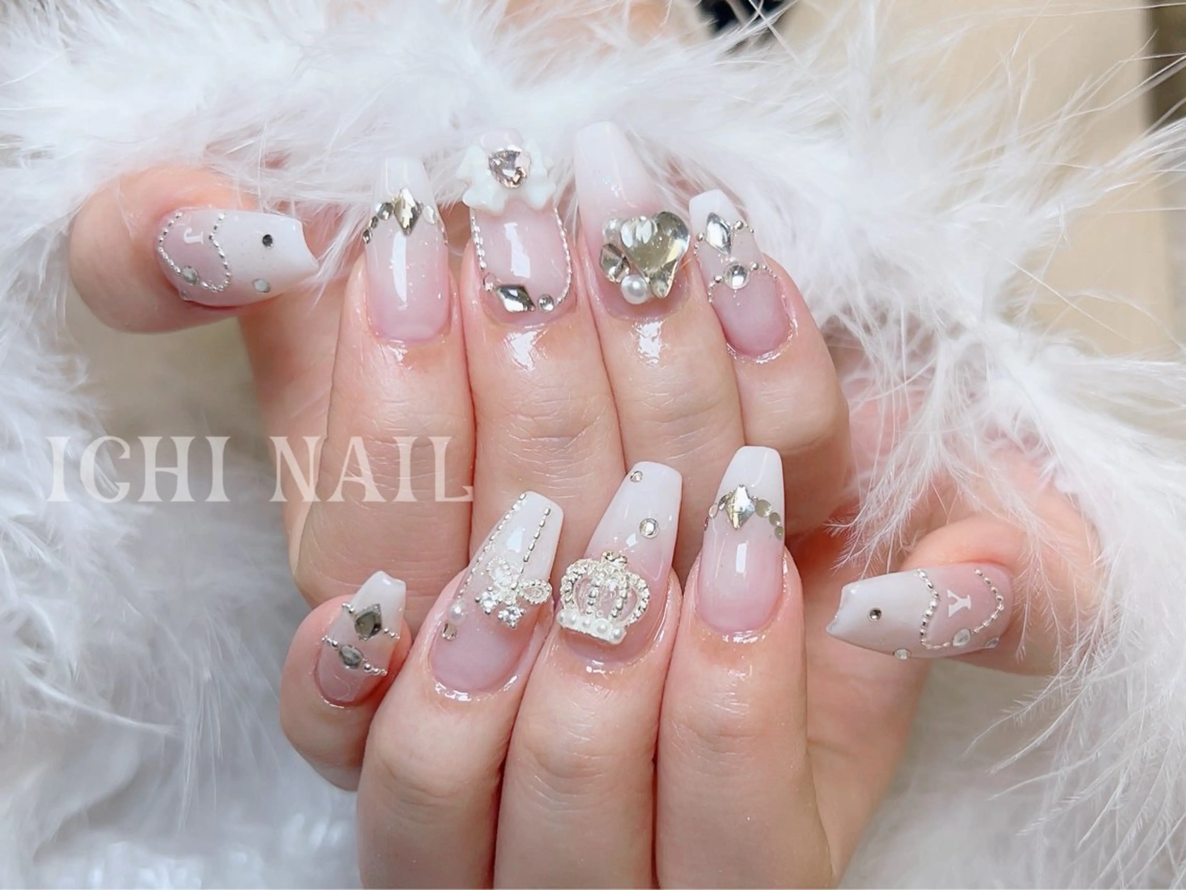 ネイル ハンドネイル 🧚🏻‍♀️ NOHA🎀のネイルデザイン