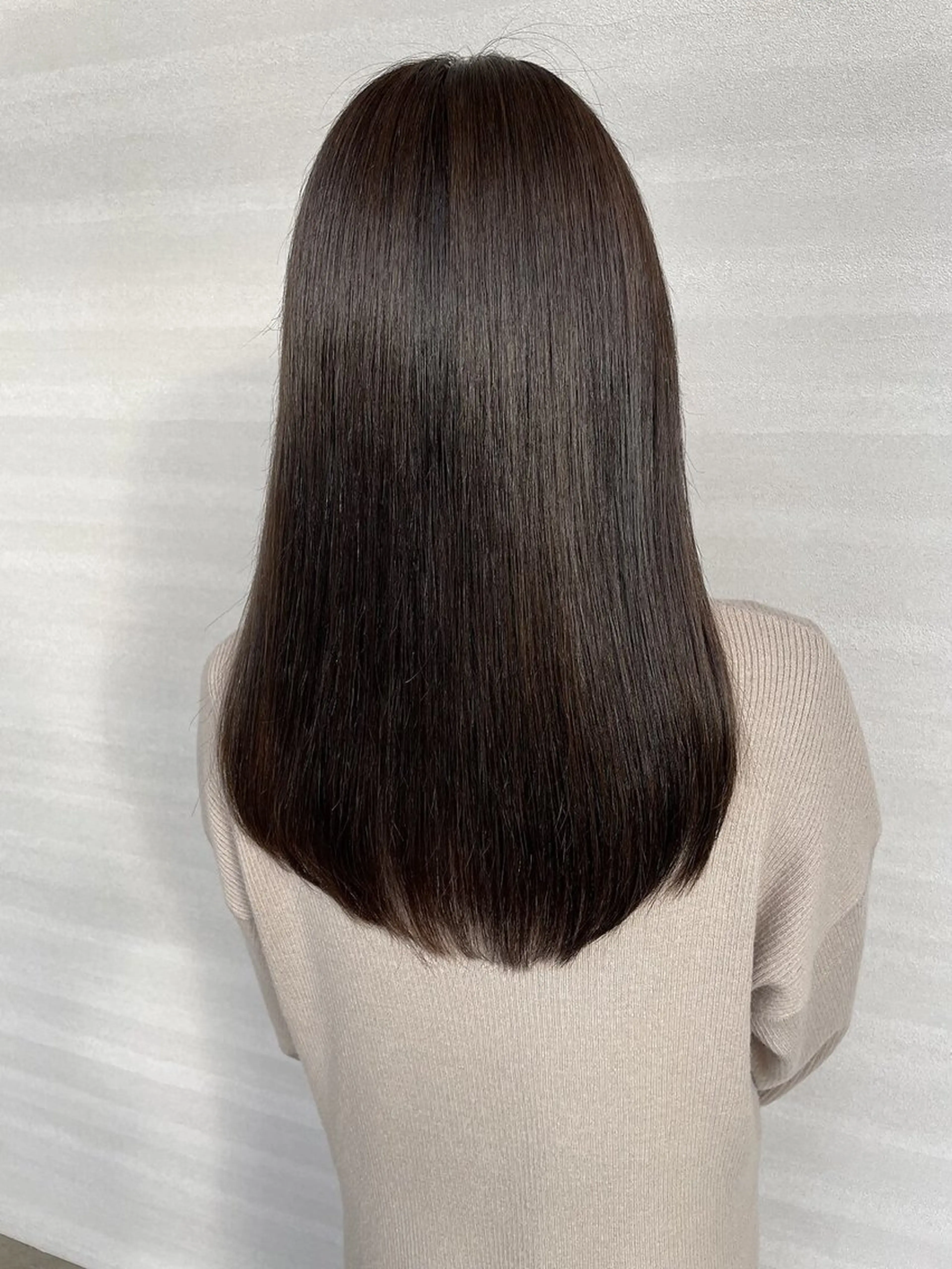 ロング エミュ（emu）所属・emu minekoのヘアスタイル