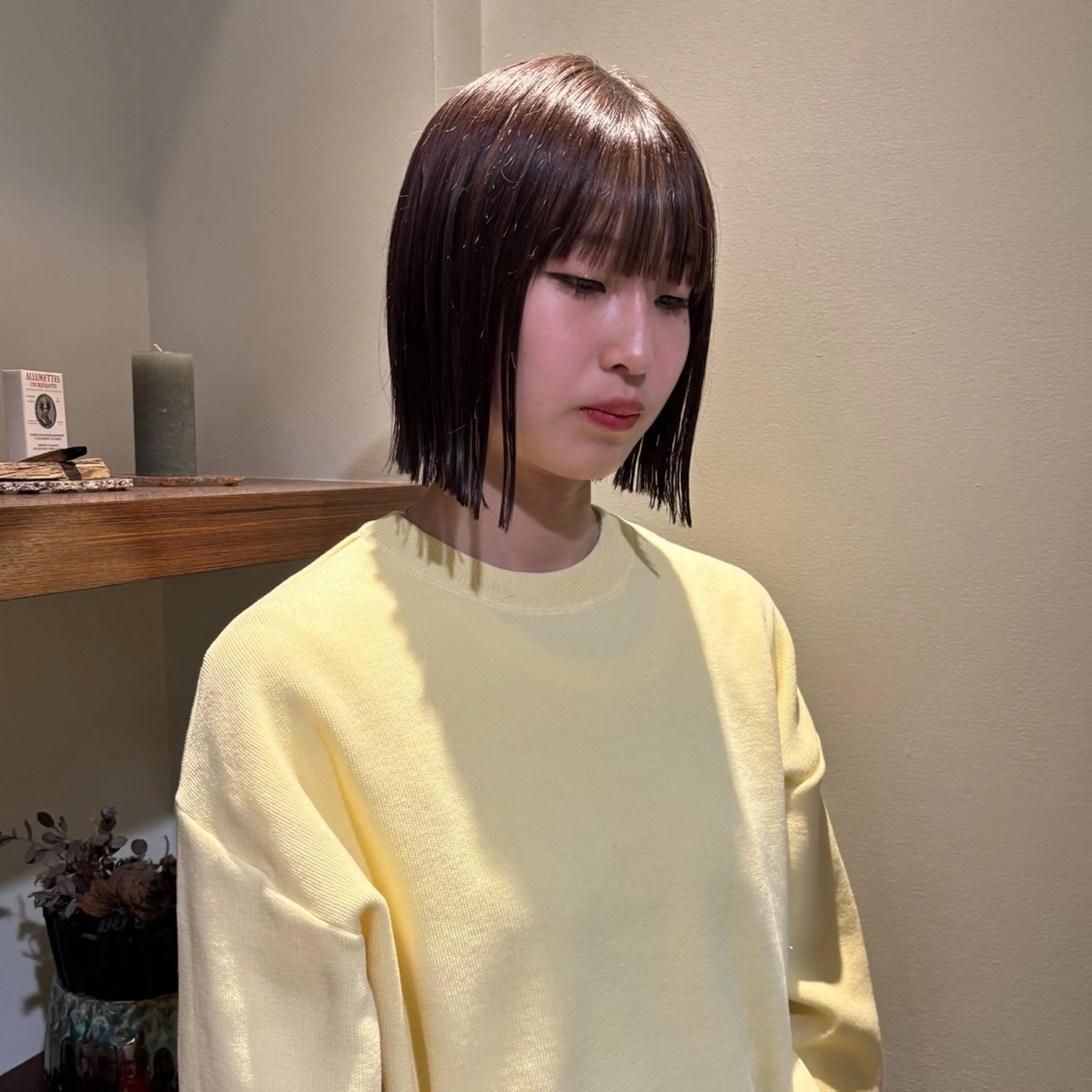 ショート 切りっぱなしボブ 前下がりボブ ボブ OASIS / kumamaruのヘアスタイル