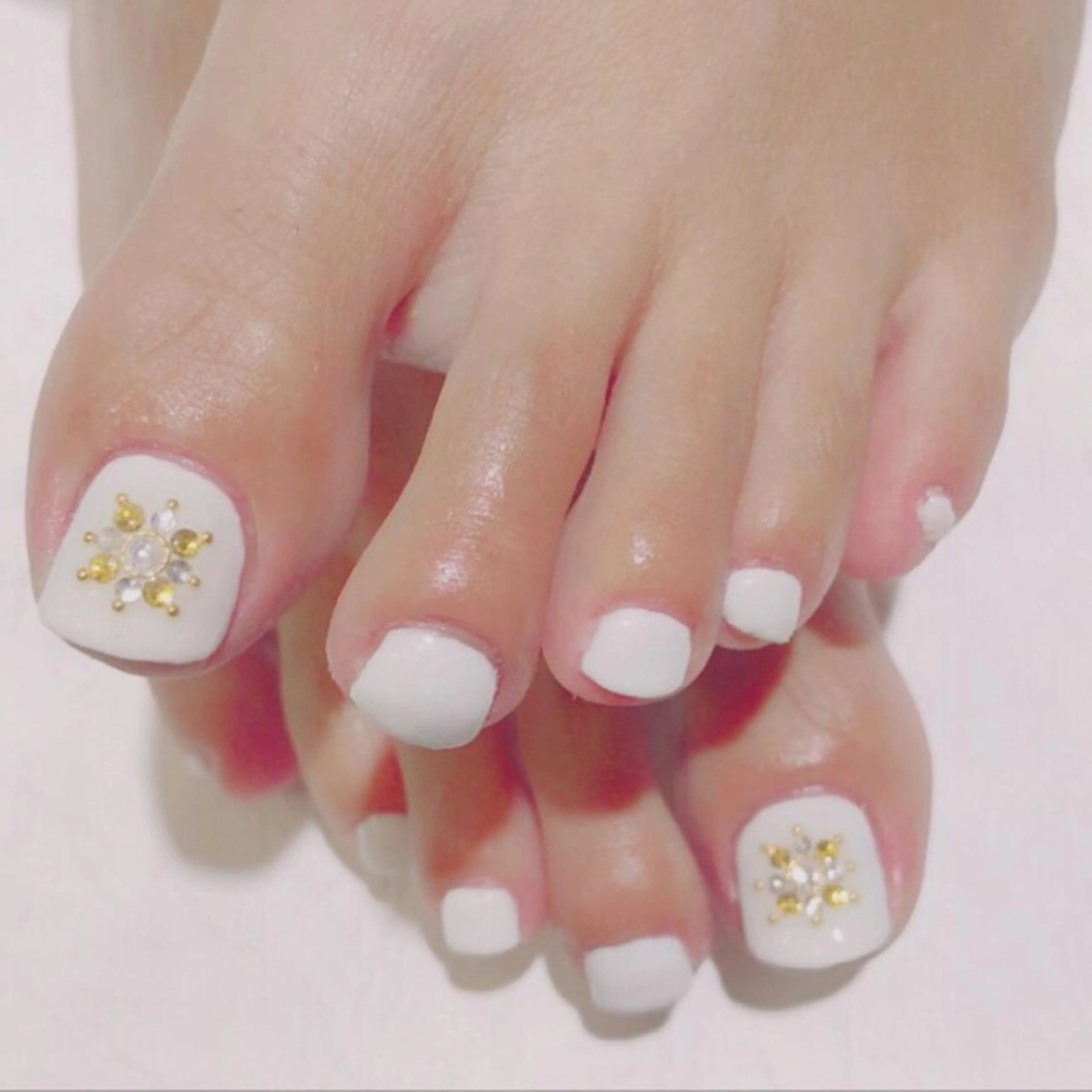 ネイル フットネイル 本田 知美のネイルデザイン