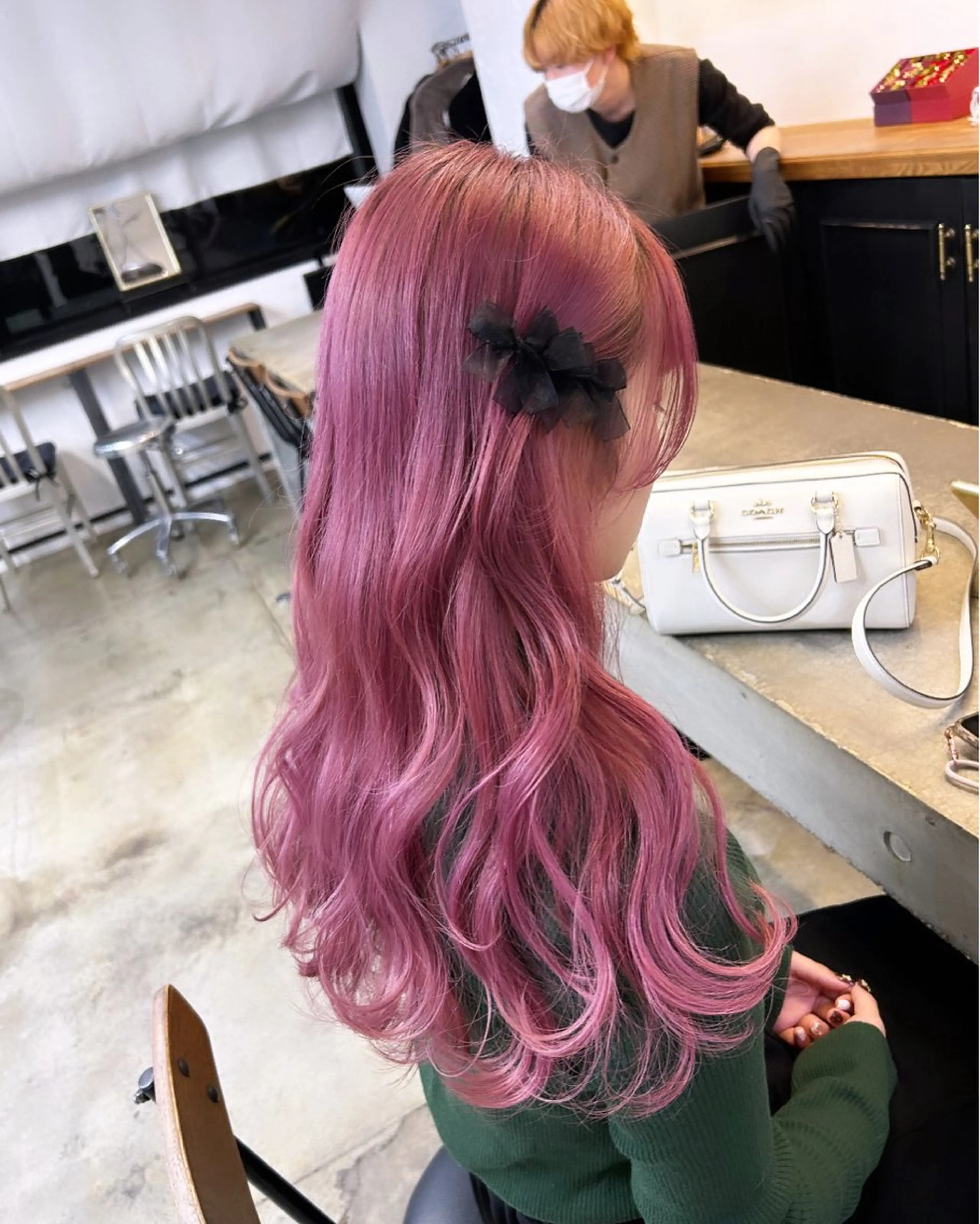 ロング カラー ヘアアレンジ ヘアカラー トリートメント ヘアセット 🎀暖色カラー🎀 ♡yurika♡のヘアスタイル