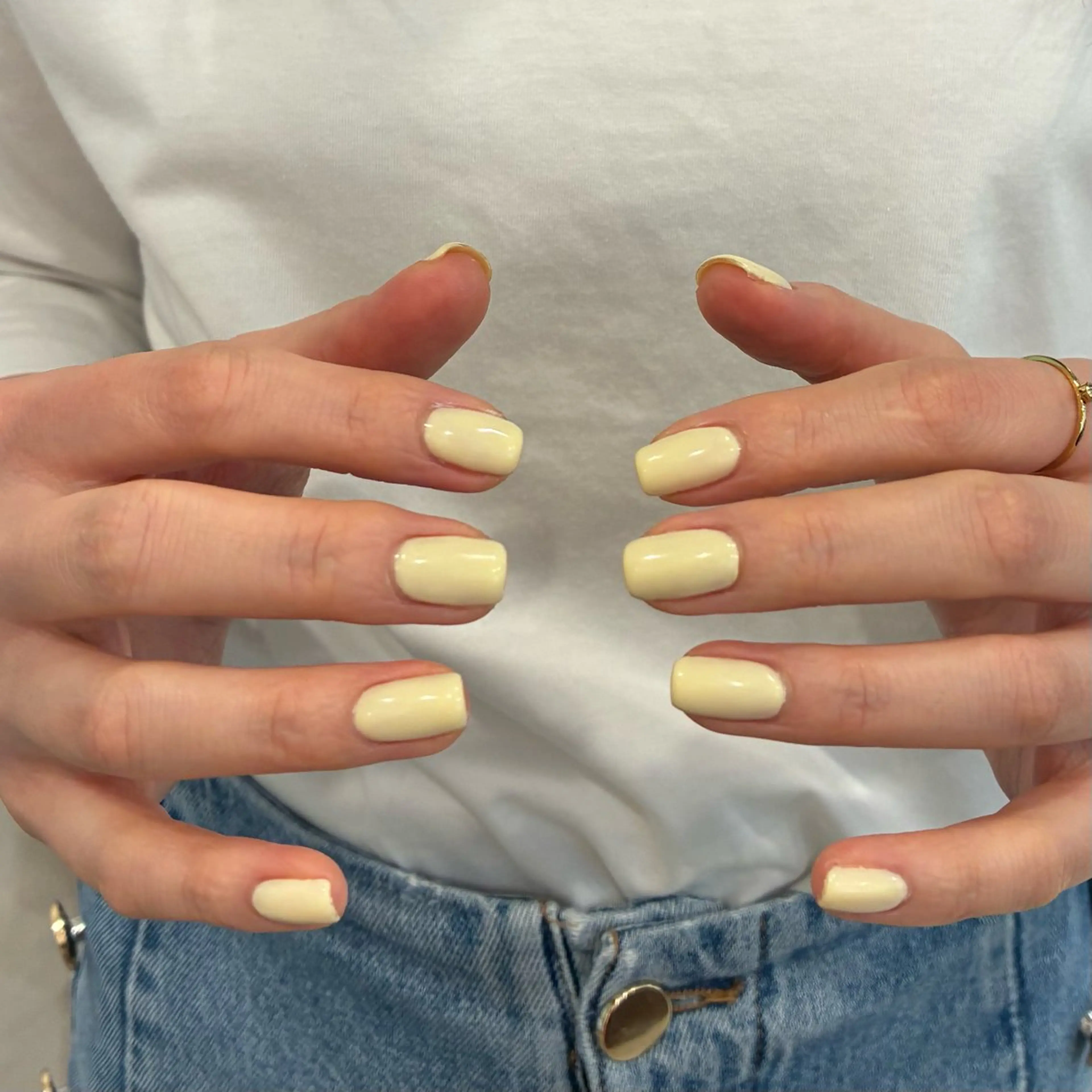 ネイル quro.n立川店所属・quro.n ☕️mariのネイルデザイン