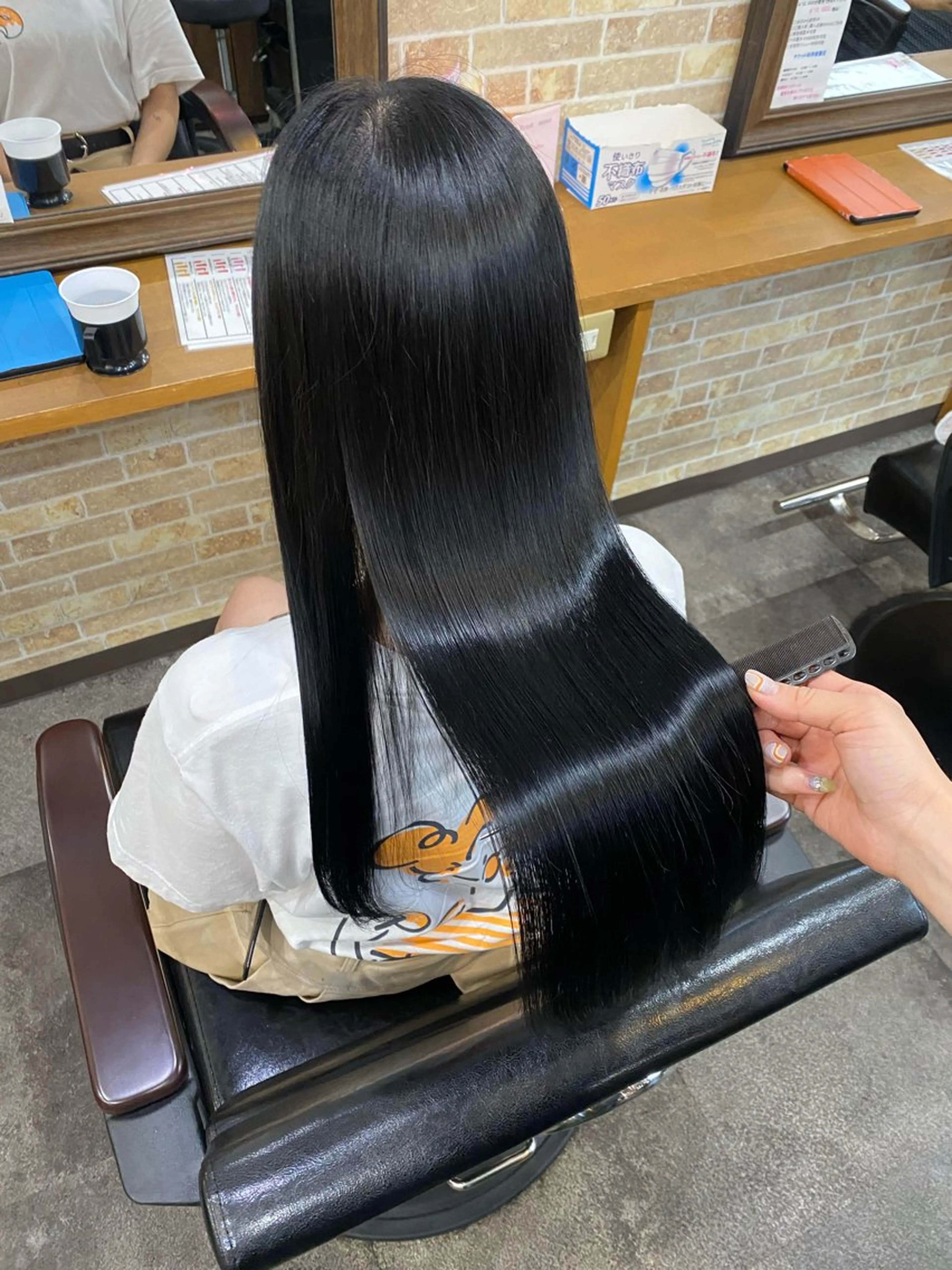 ロング 髪質改善 🤍erikaのヘアスタイル