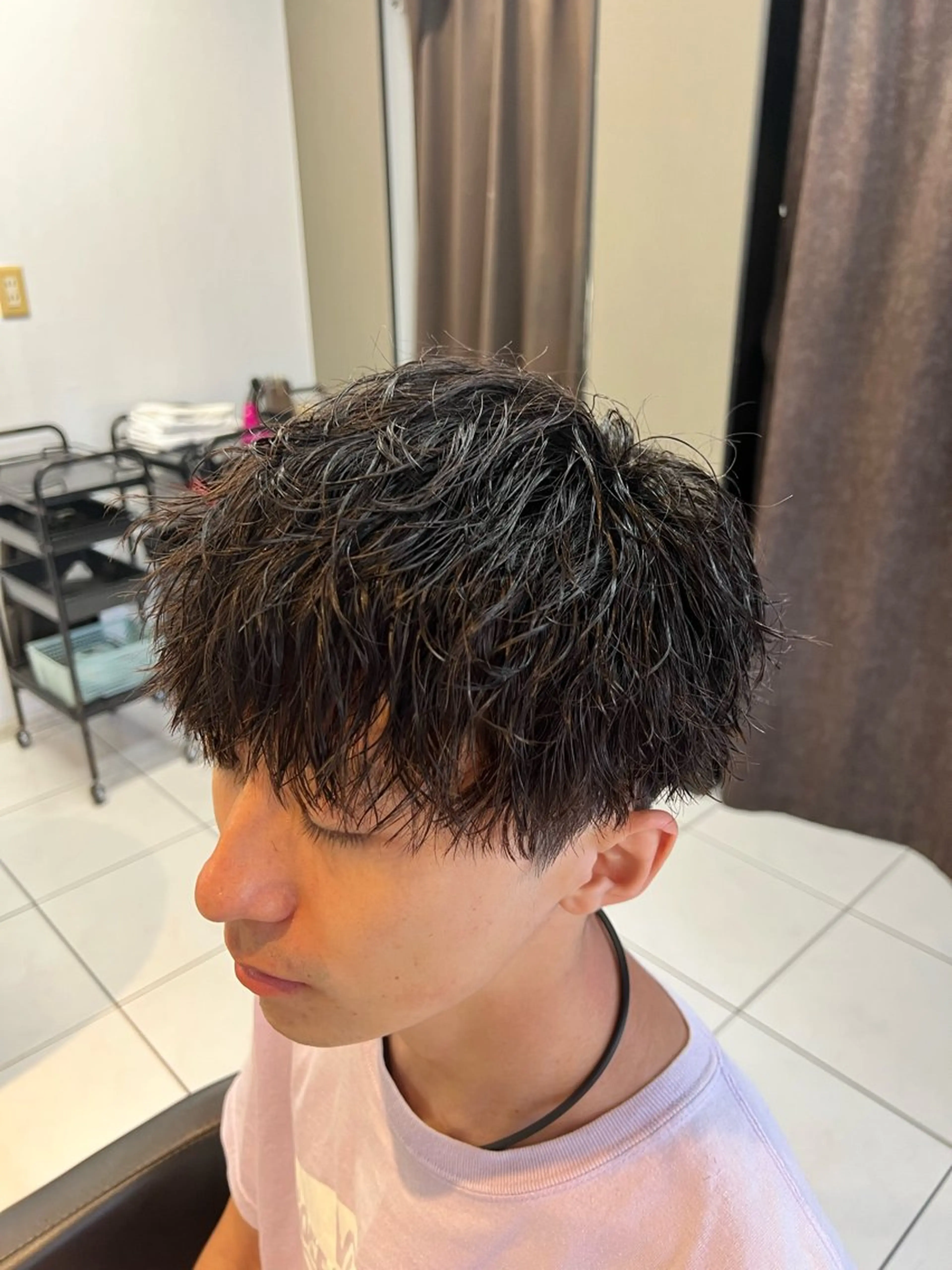 パーマ メンズ センターパート フェードカット カルマパーマ マッシュ メンズパーマ パーマ特化美容師 茂木広幸のヘアスタイル