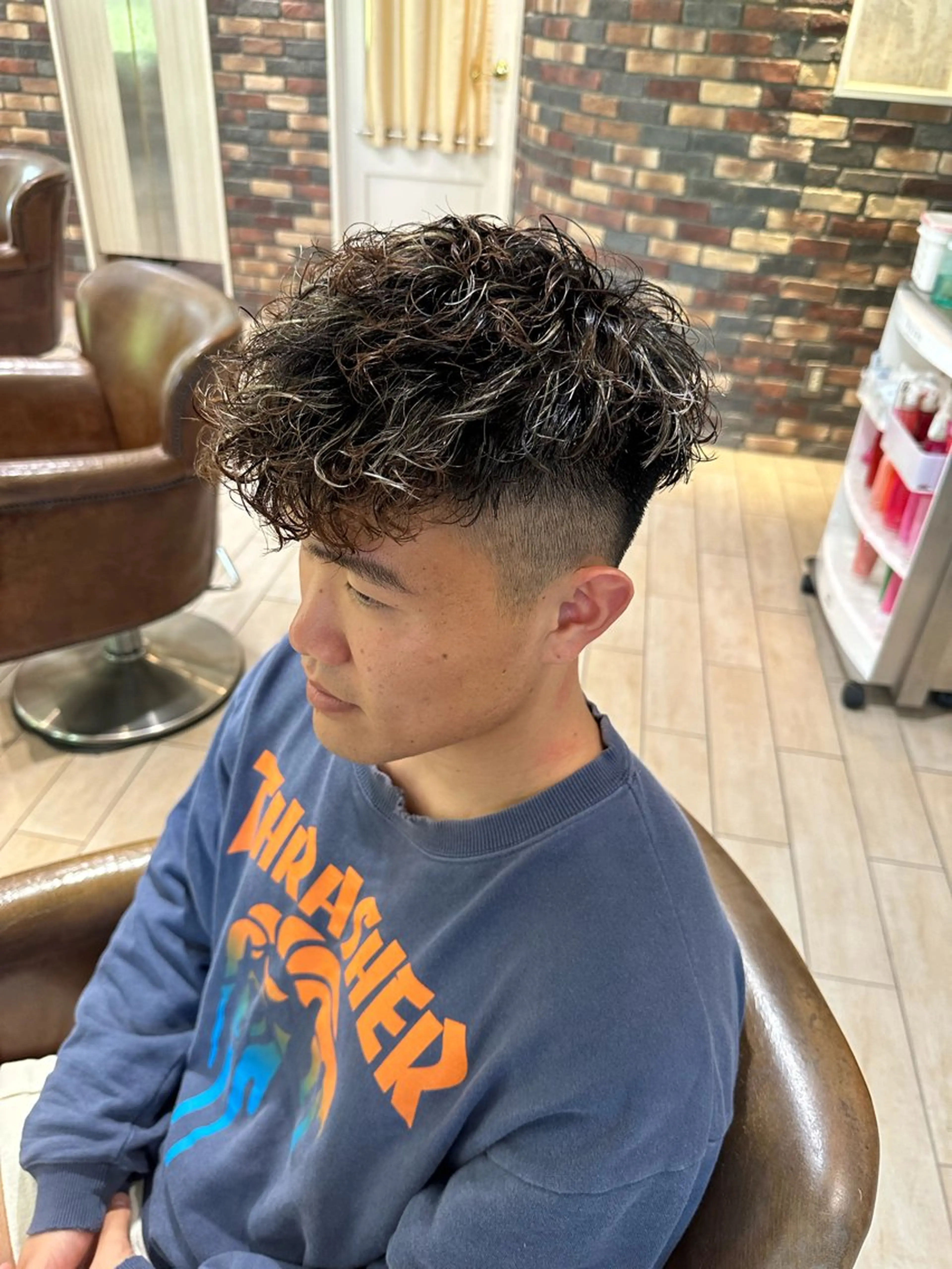 カラー パーマ メンズ 増渕 駿介のヘアスタイル