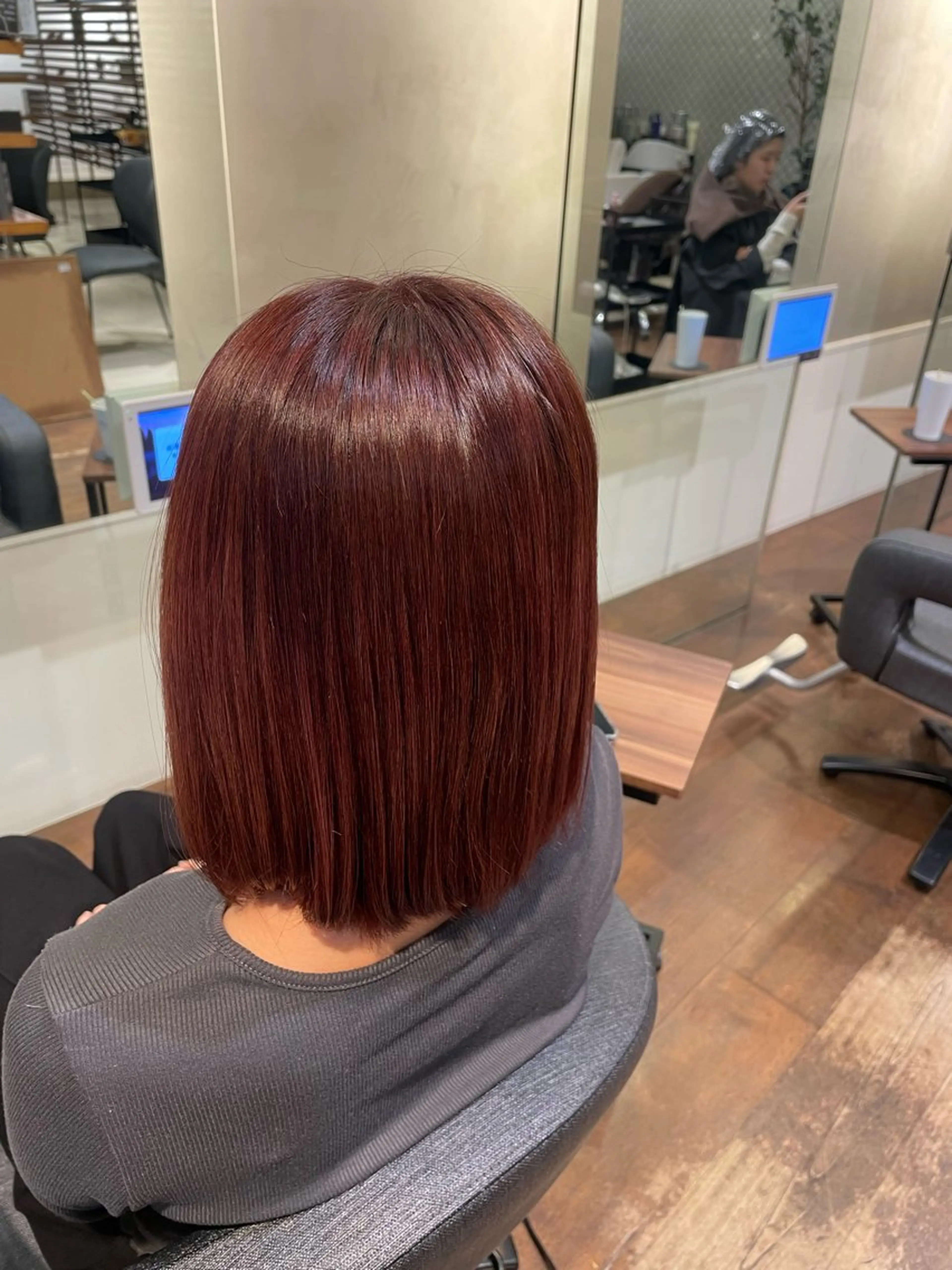 カラー ヘアカラー SHAMPOO 伊勢崎宮子店所属・青木 萌夏のヘアスタイル