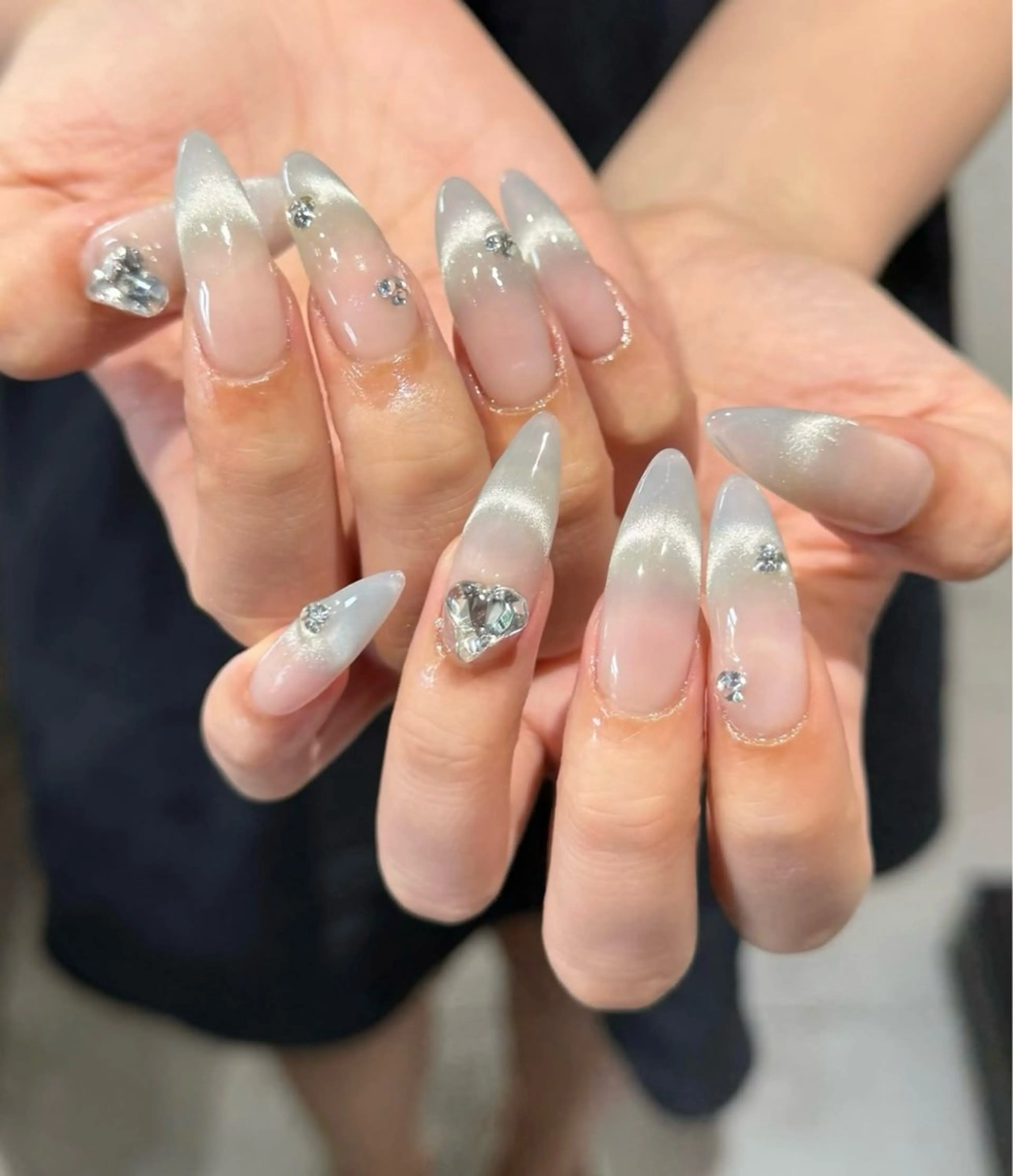 ネイル ハンドネイル BERA NAILSのネイルデザイン
