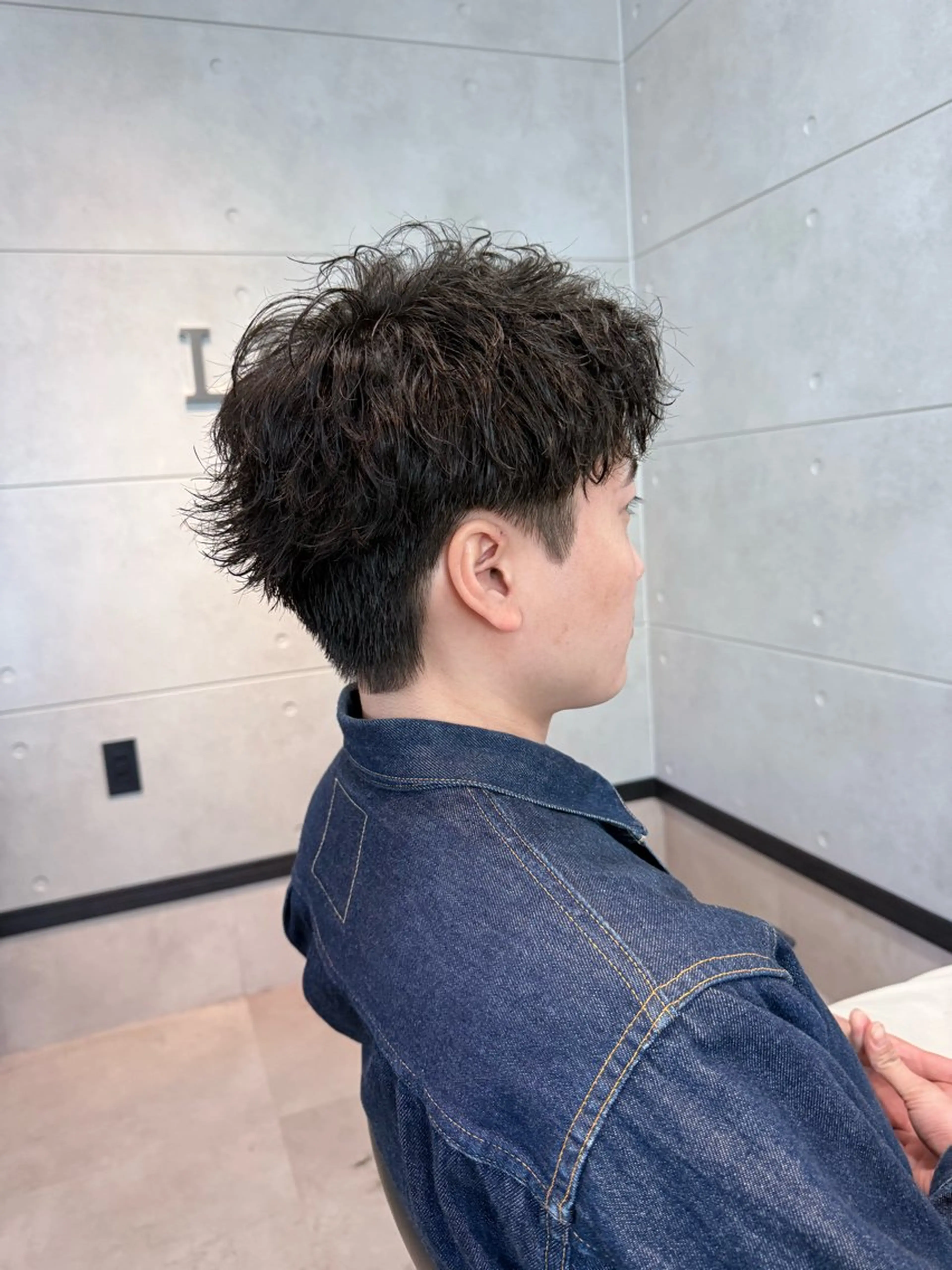 ショート パーマ メンズ メンズパーマ カット パーマ LIM Men's hair所属・吉川 昌志のヘアスタイル