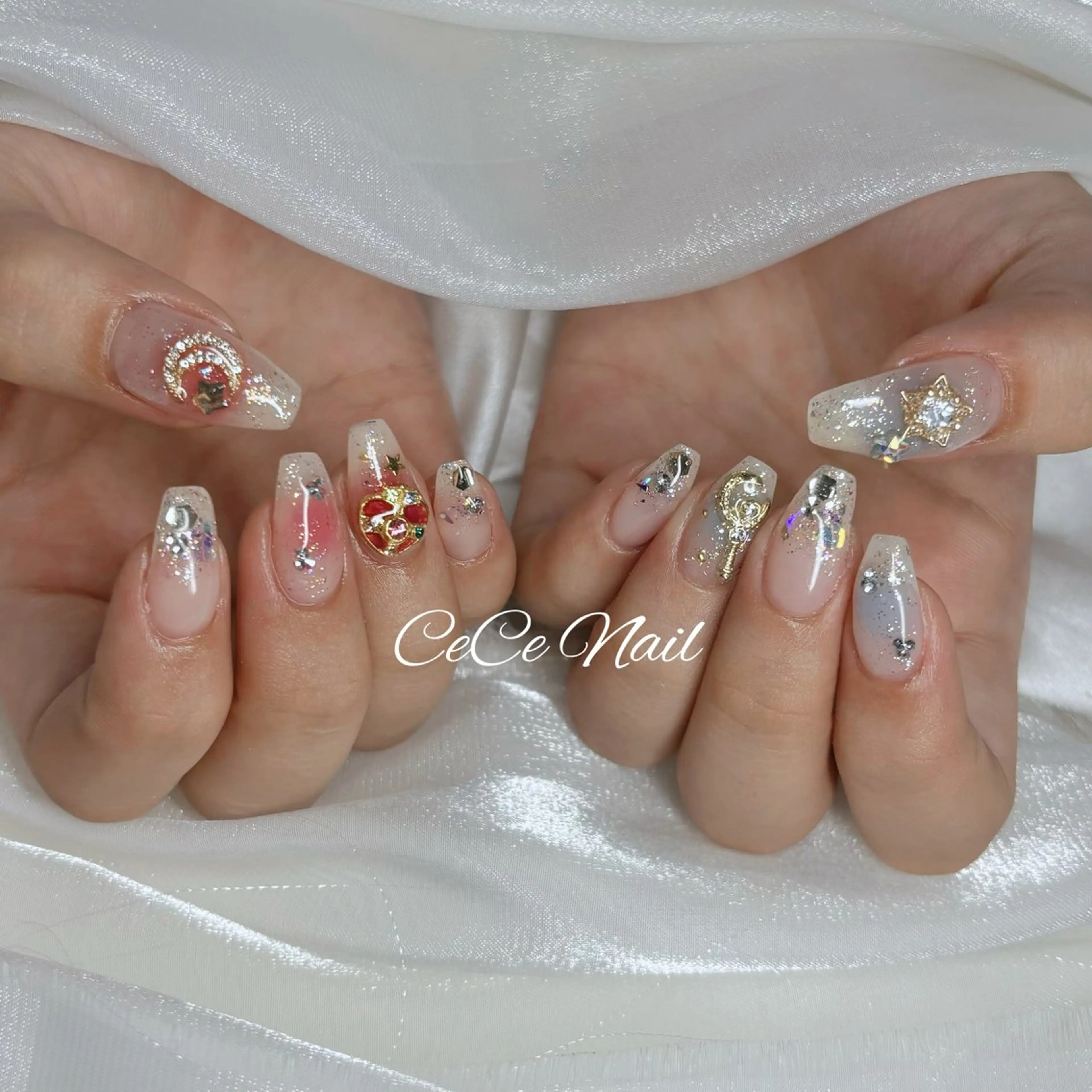 ネイル ハンドネイル CeCe Garden所属・CeCeGarden ✨️キラキラワンホンのネイルデザイン