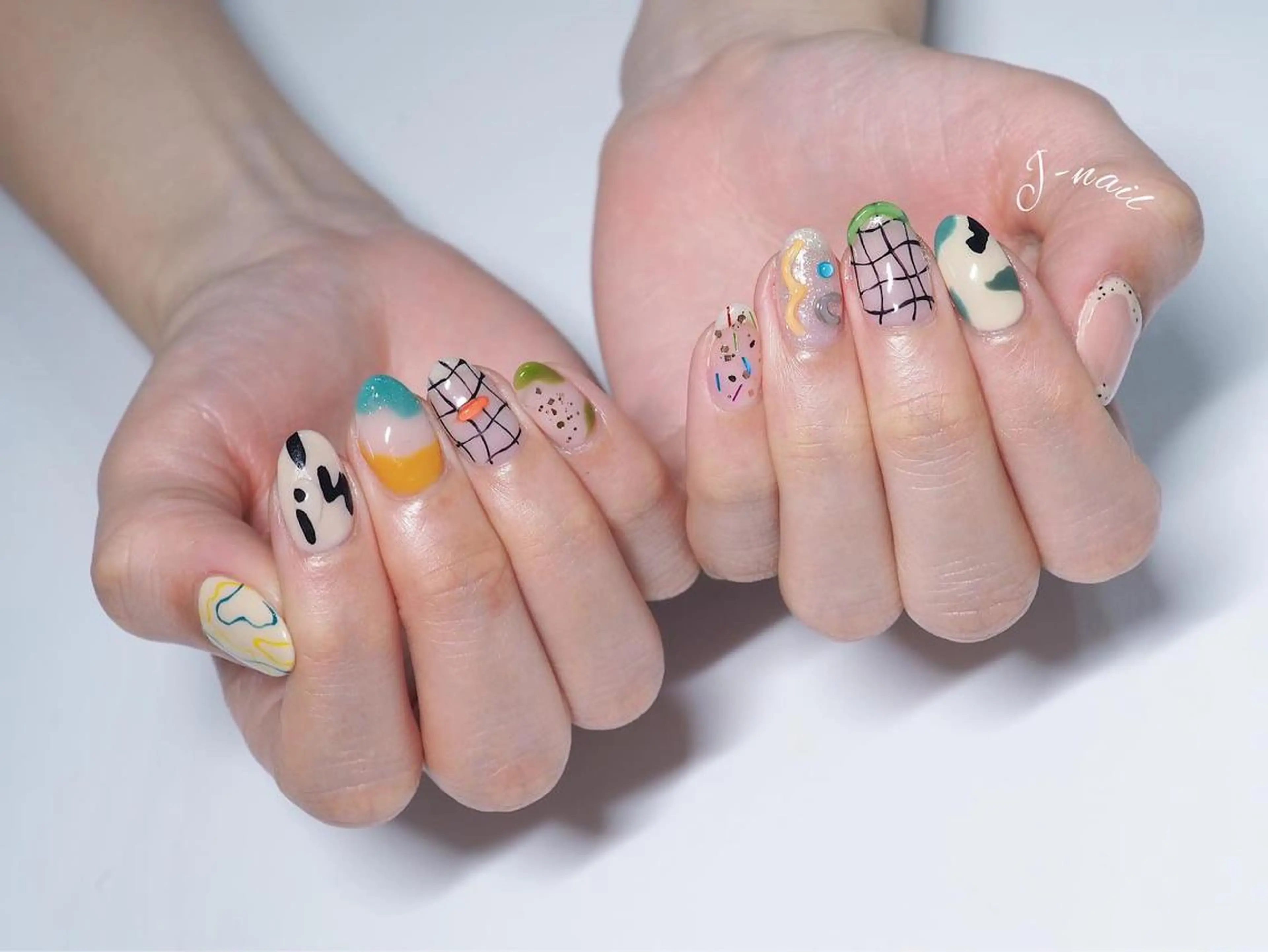 ネイル ニュアンスネイル J-nail satoのネイルデザイン