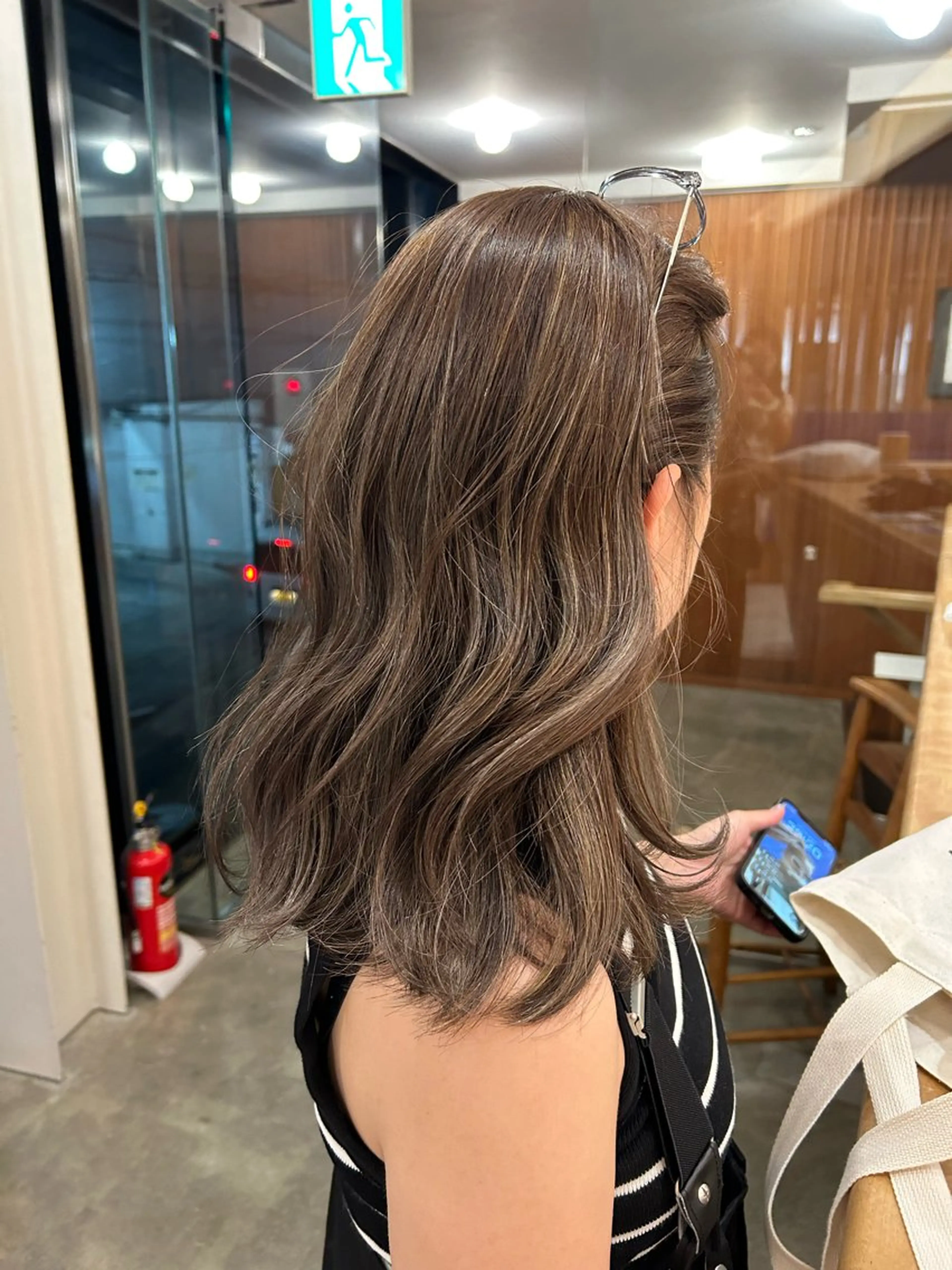 セミロング 🌞アオキ サキ🕊のヘアスタイル