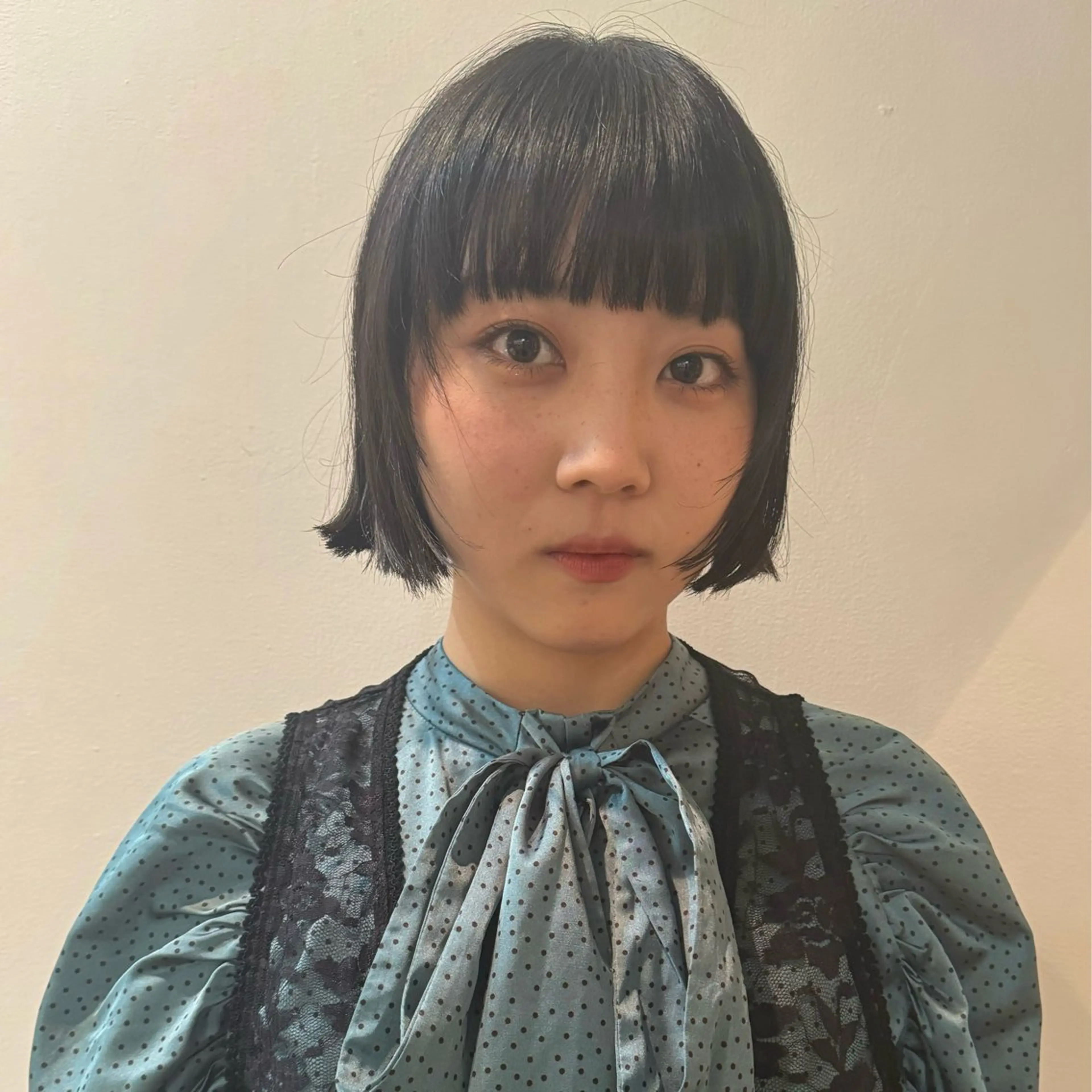 ショート カラー カット パーマ トリートメント Lilu しずくのヘアスタイル