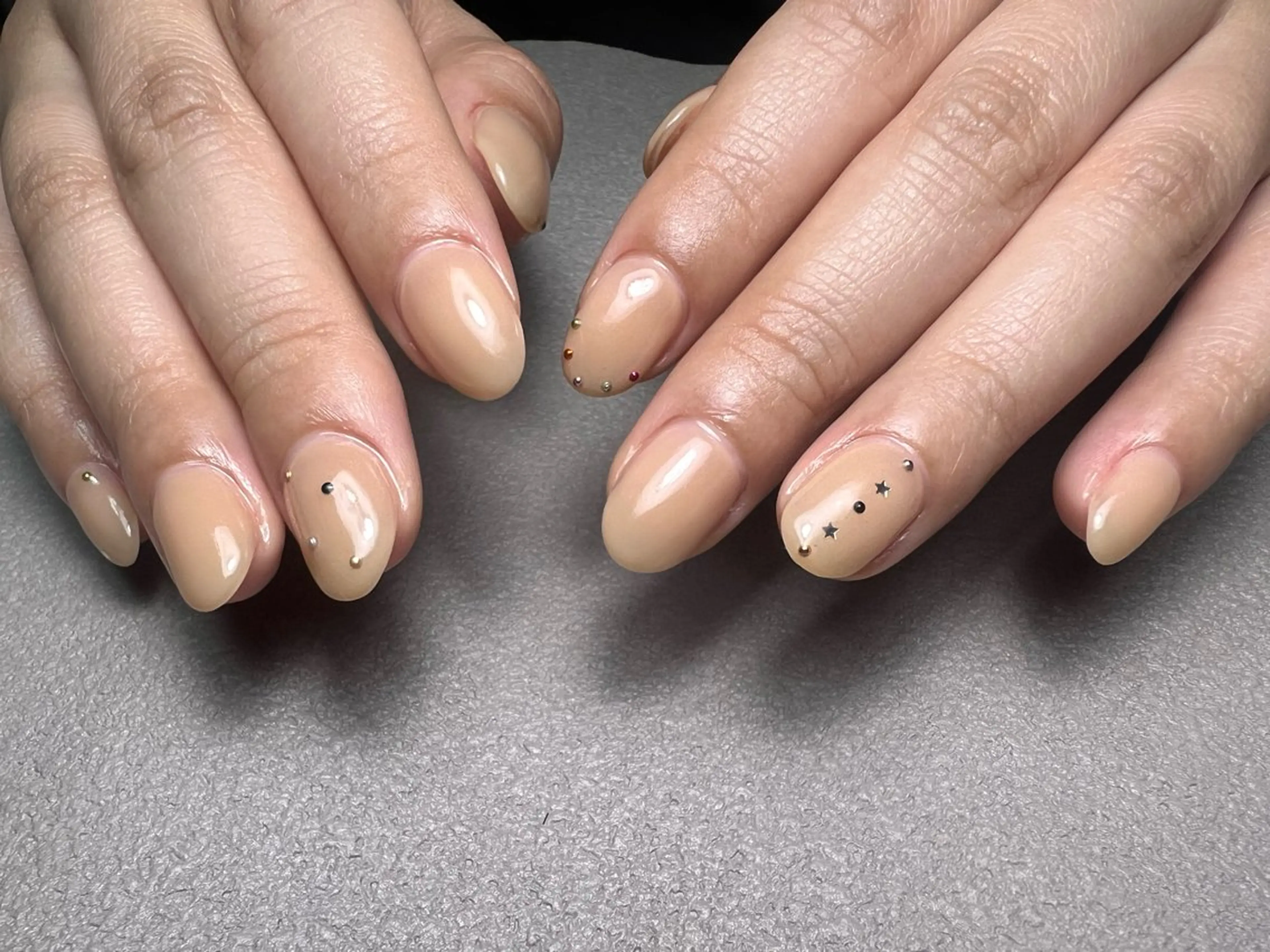 ネイル ハンドネイル private salon Lem.所属・Lem. Sayaのネイルデザイン