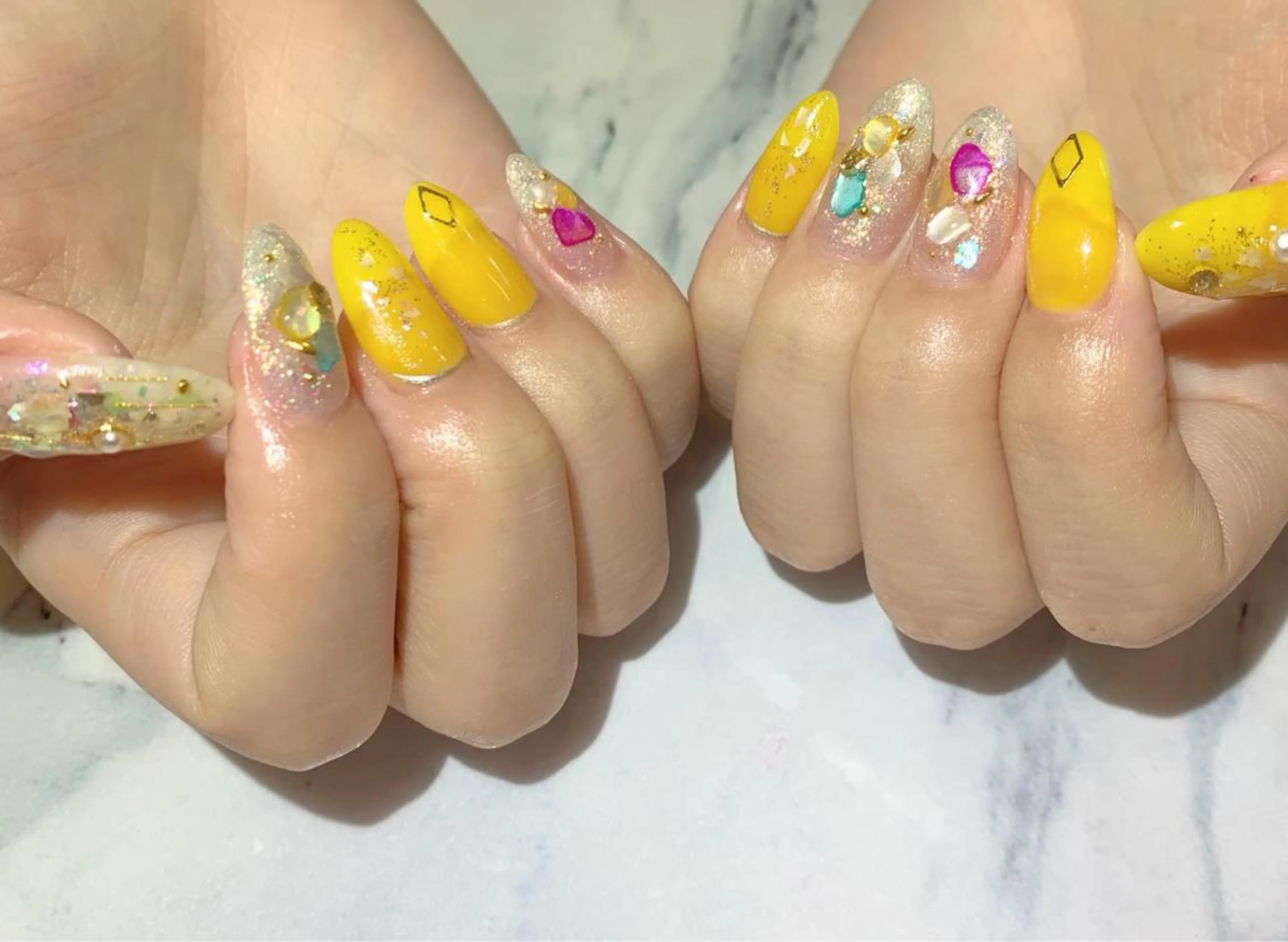 ネイル Lino+ ネイル&よもぎ蒸しのネイルデザイン