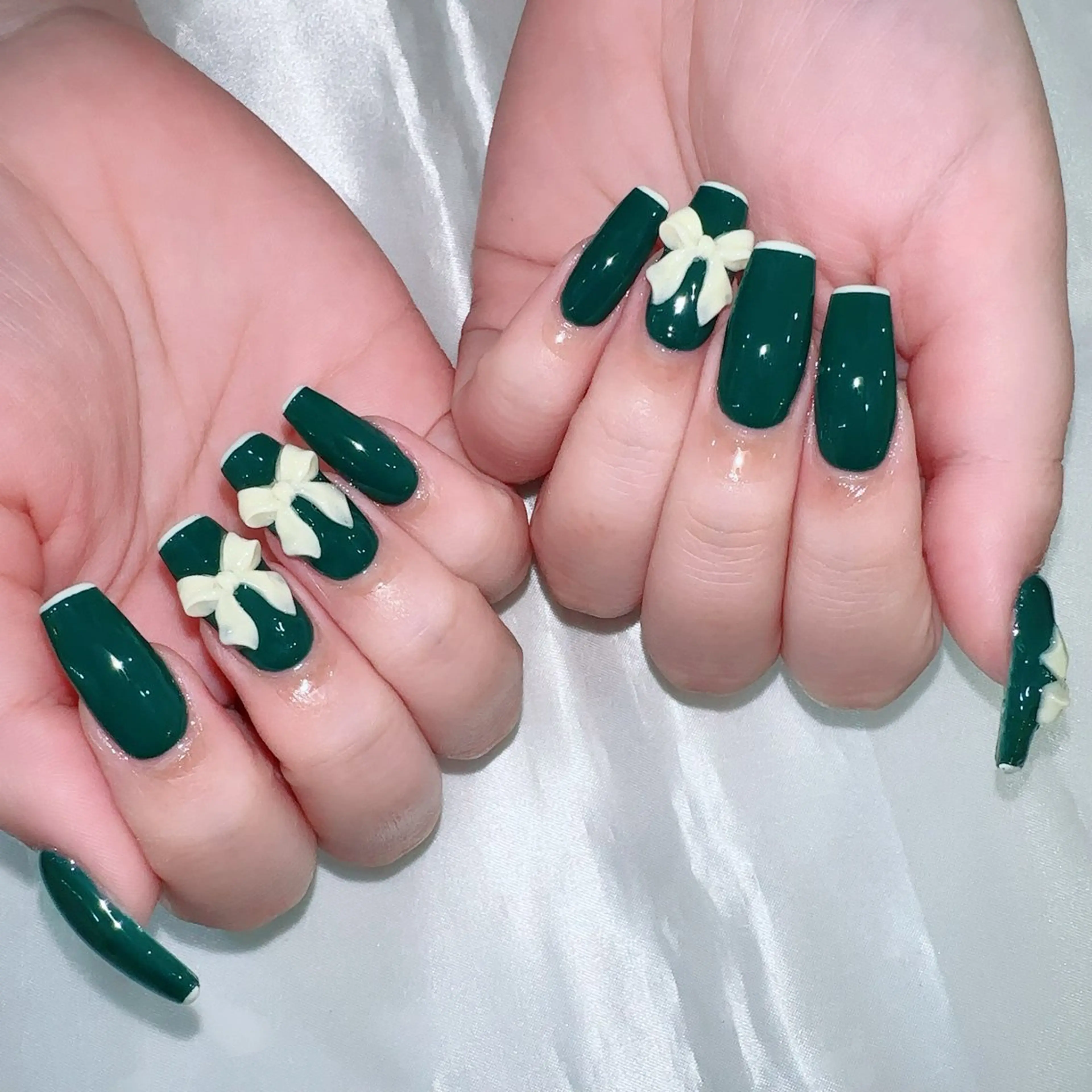 セミロング 韓国風ヘア HanaAoyama所属・HanaAoyama RINAのネイルデザイン