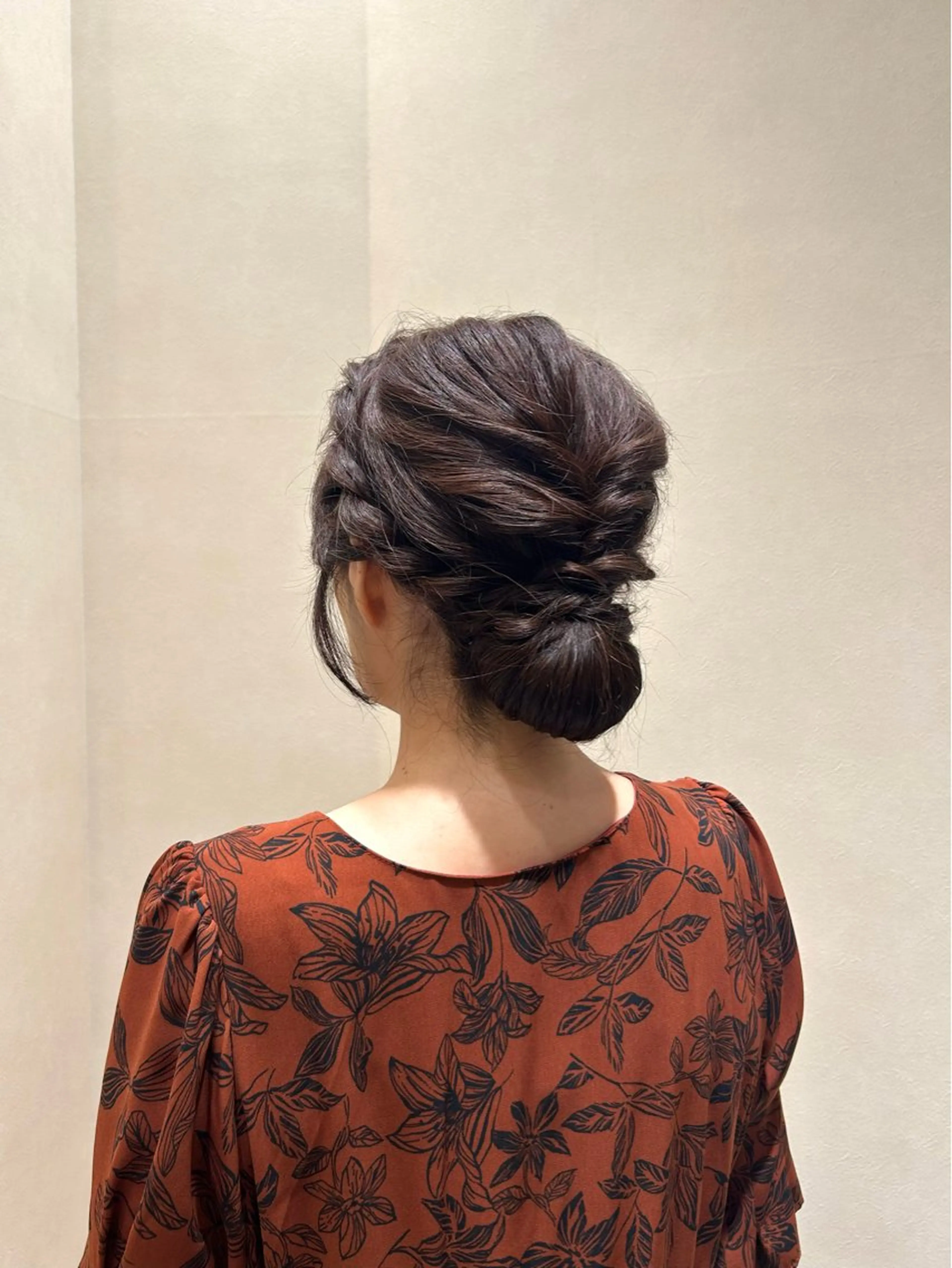 ロング ヘアアレンジ ヘアセット 森川 颯香のヘアスタイル