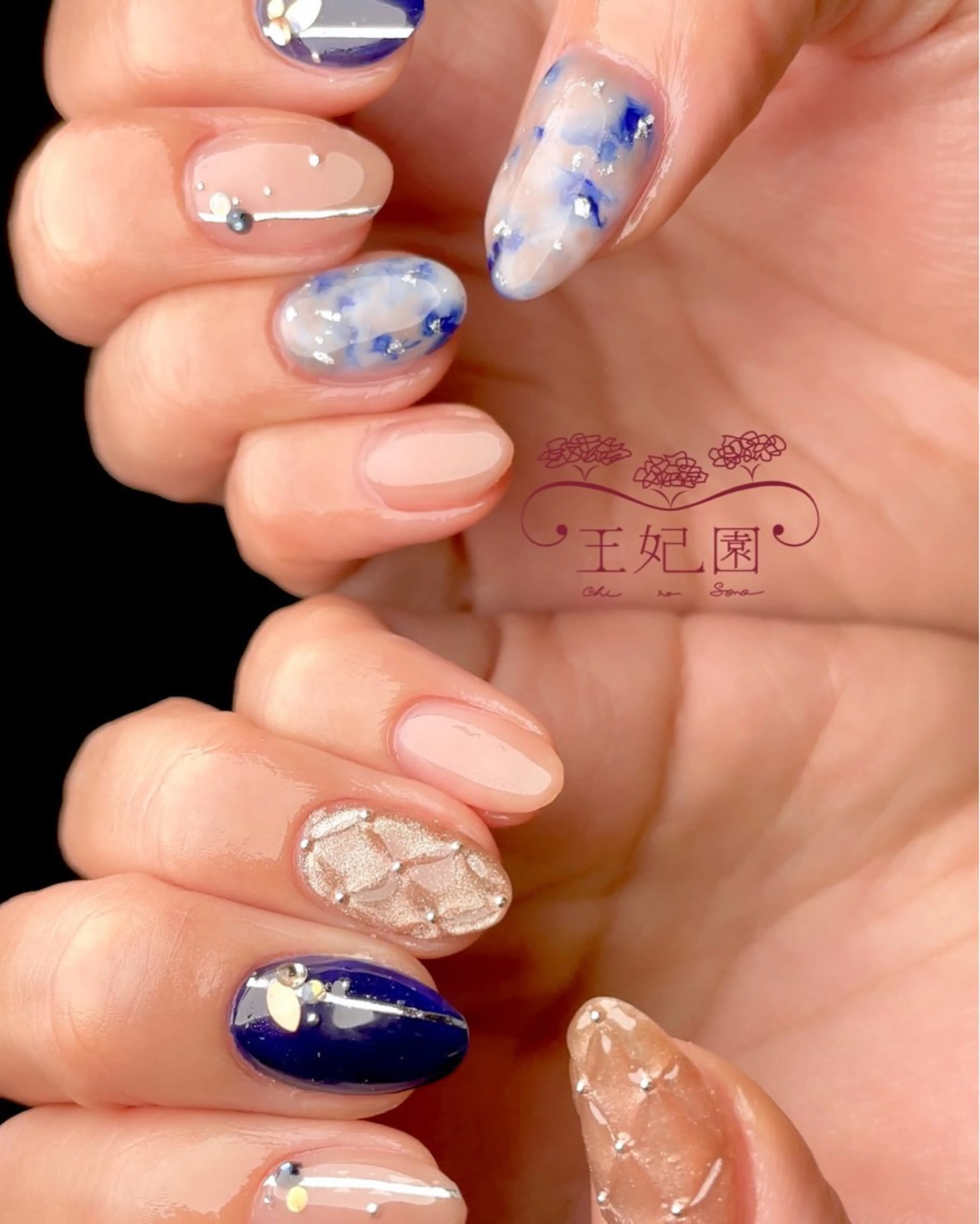 ネイル 持ち込み ワンホンネイル 冬ネイル nail salon王妃の園所属・王妃の園 ohinosonoのネイルデザイン