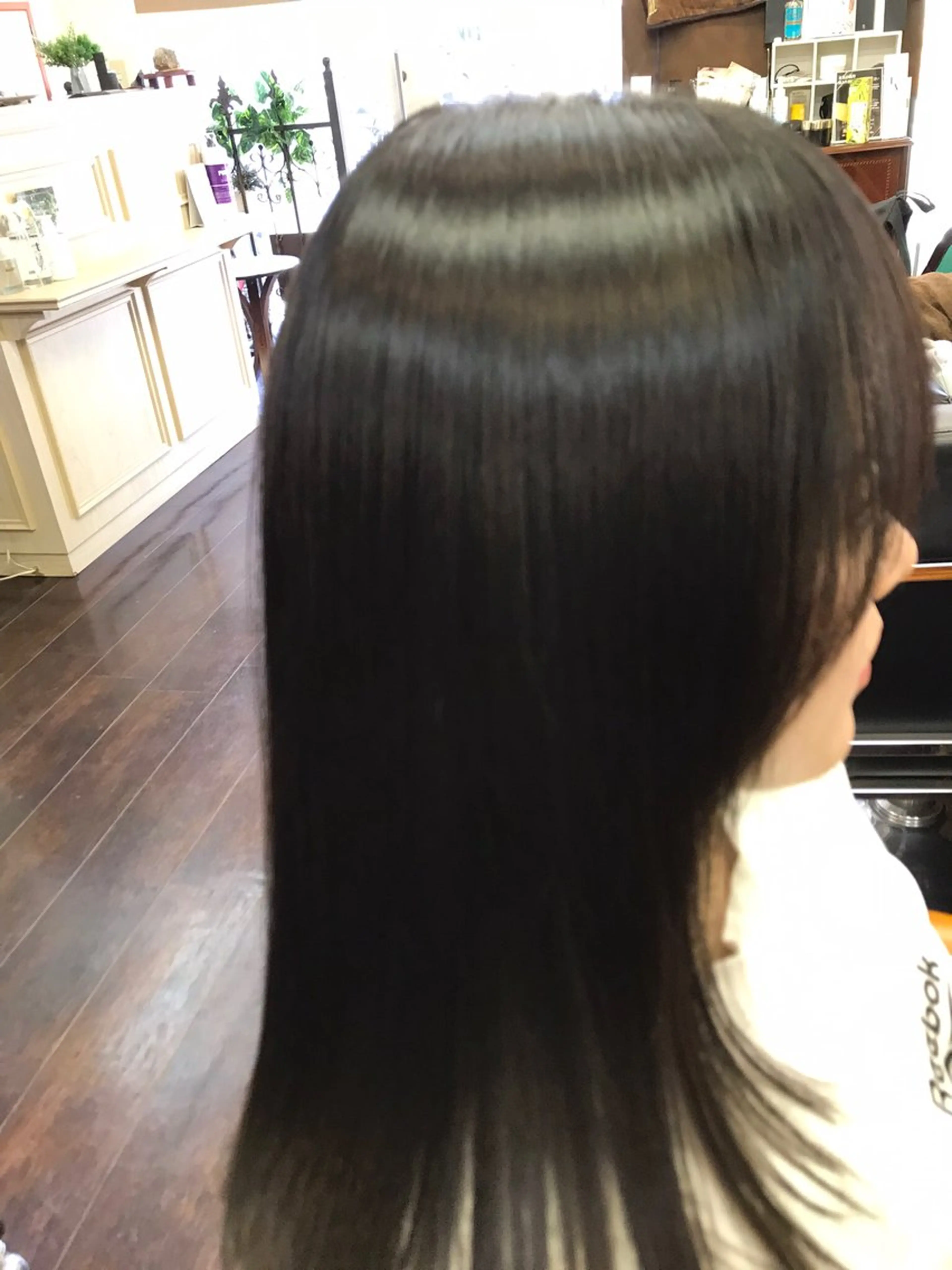 セミロング パーマ 縮毛矯正 桧山 真のヘアスタイル