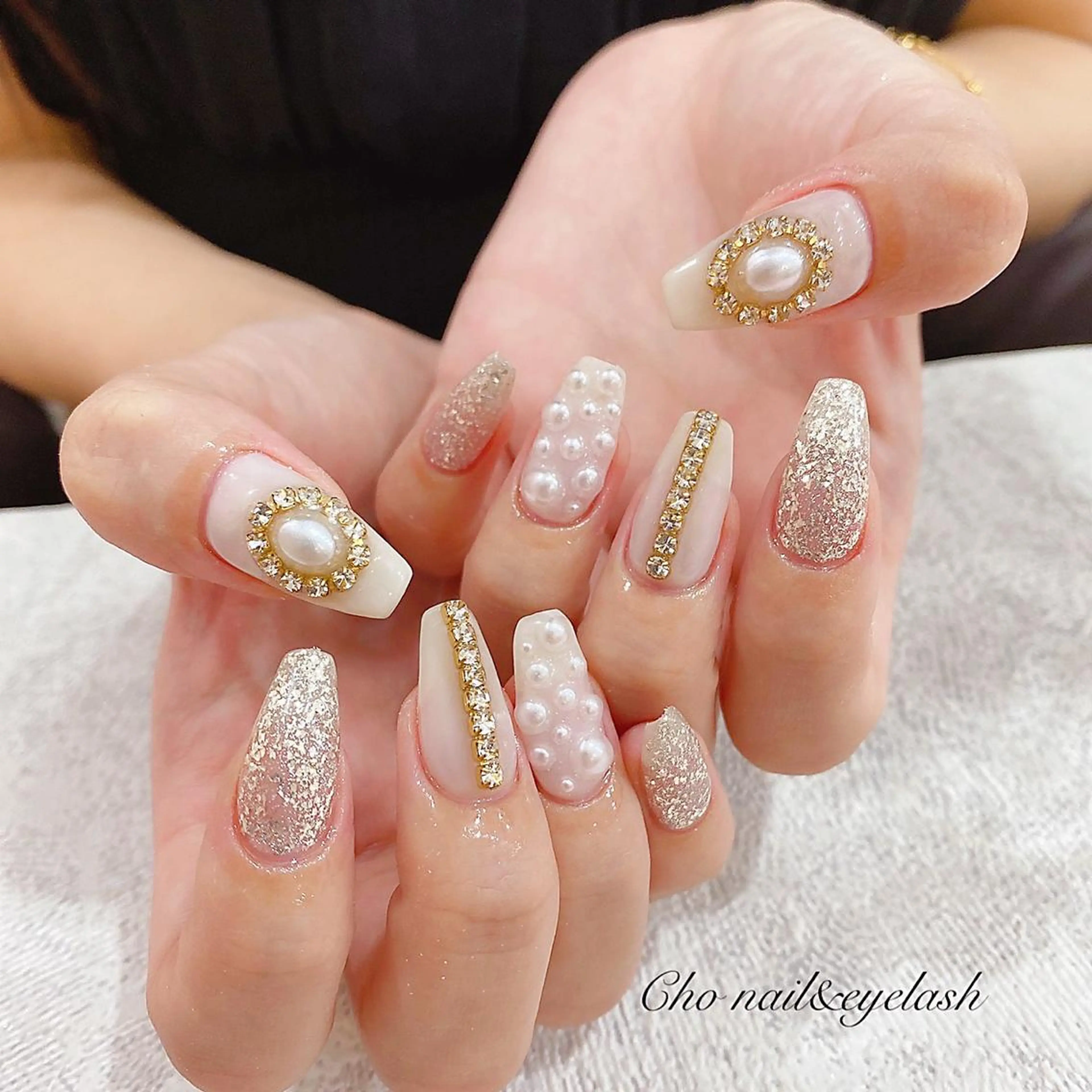 ミディアム ネイル cho nailのネイルデザイン