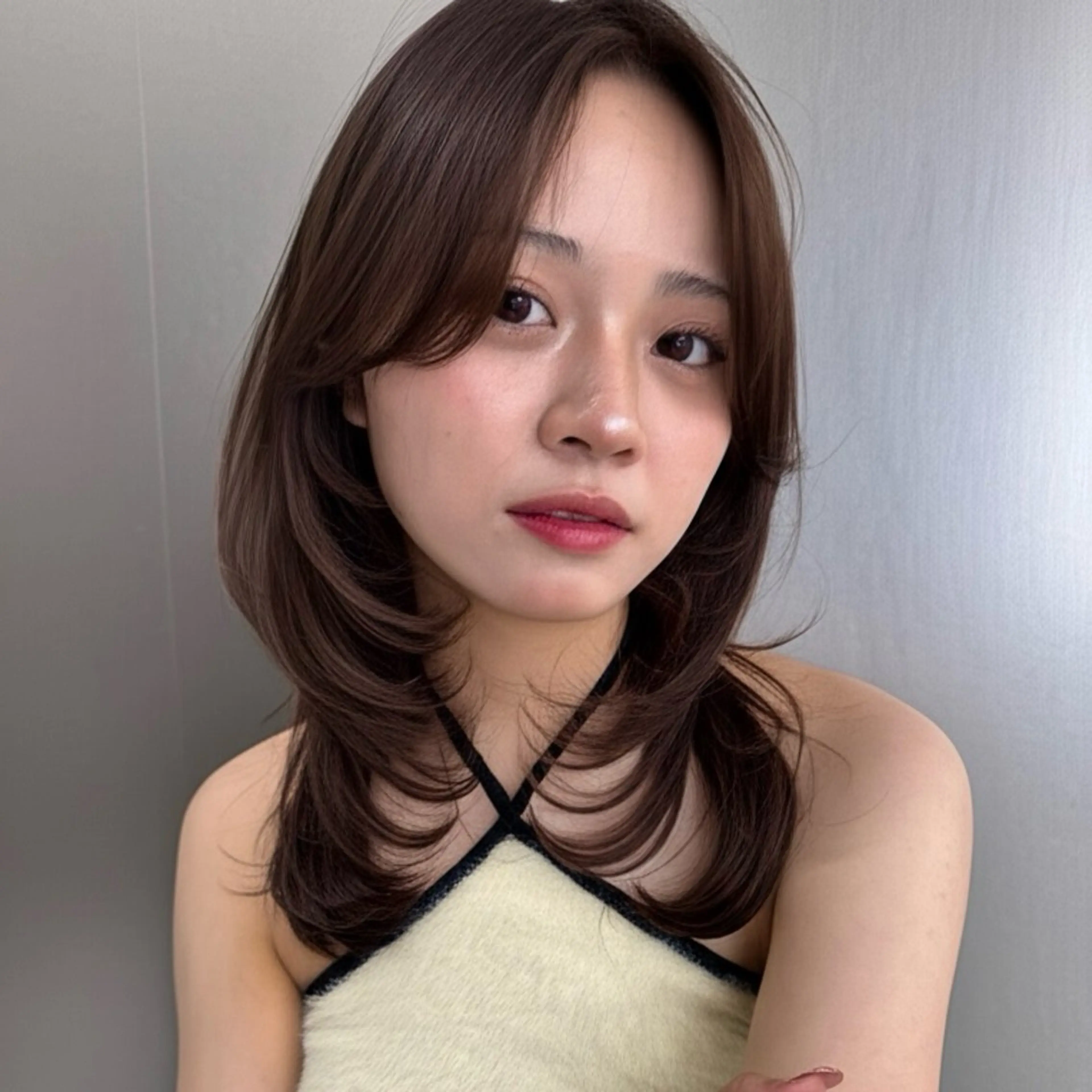 ¥0🌈軽めミディアムレイヤーカット専用❣️❣️ 鎖骨より長いミディ専用メニューです！3センチ以上のカットの写真