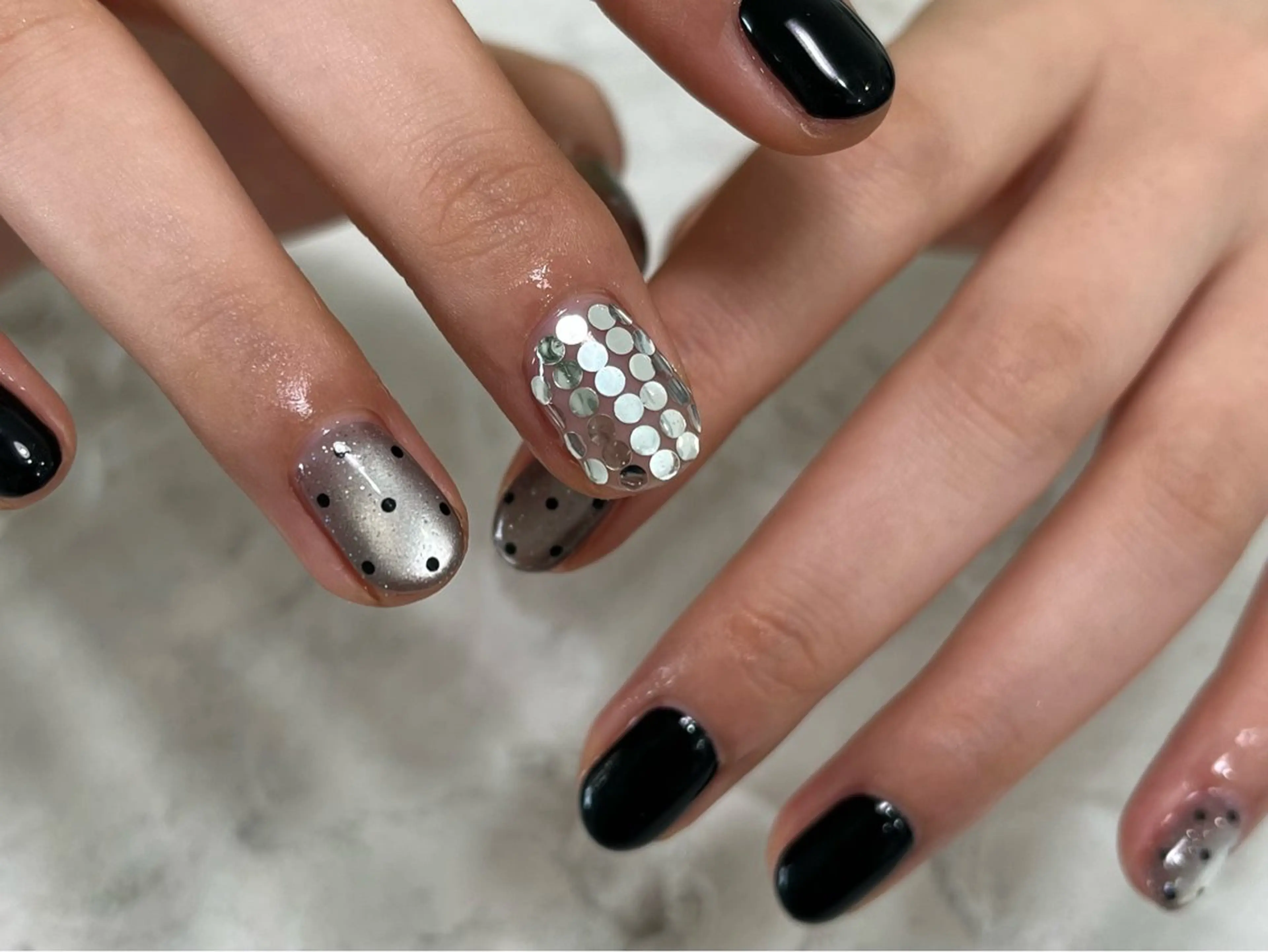 ネイル 持ち込み サニーヒルズ藤沢 水口のネイルデザイン