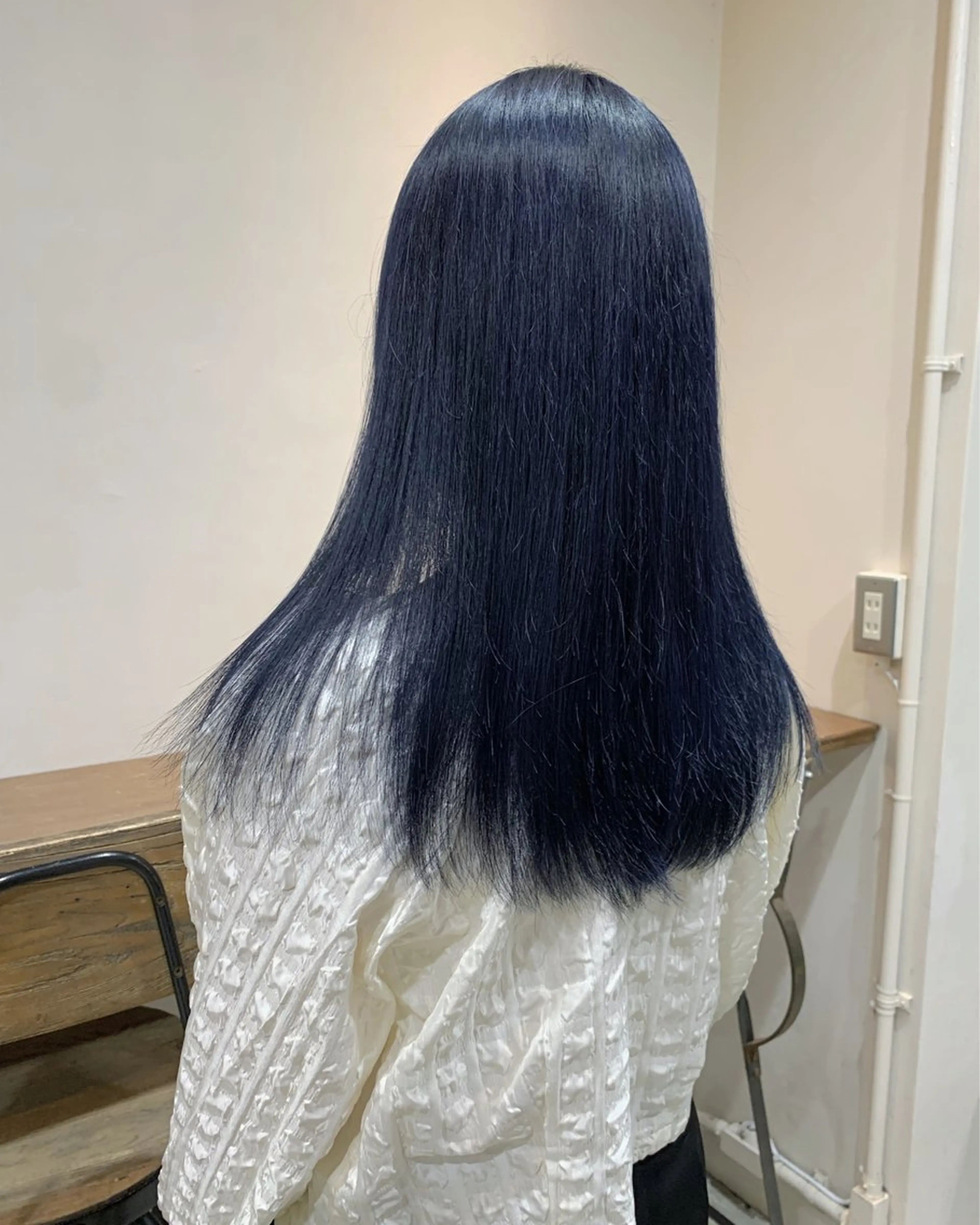 セミロング カラー ヘアアレンジ ヘアカラー トリートメント ヘッドスパ ヘアセット 山口 樹里のヘアスタイル