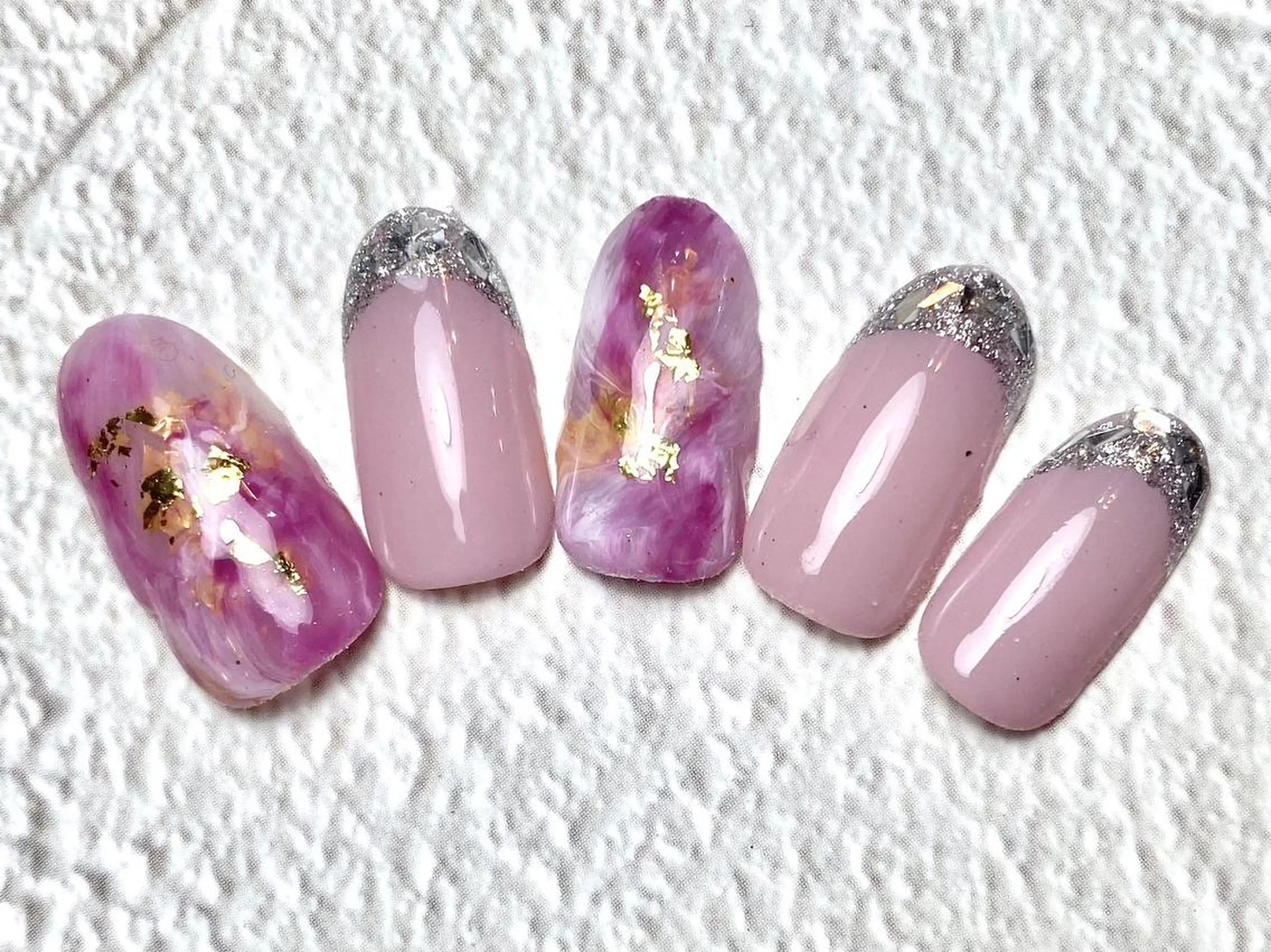 ネイル アートネイル ニュアンスネイル Ellie Nail Serinaのネイルデザイン