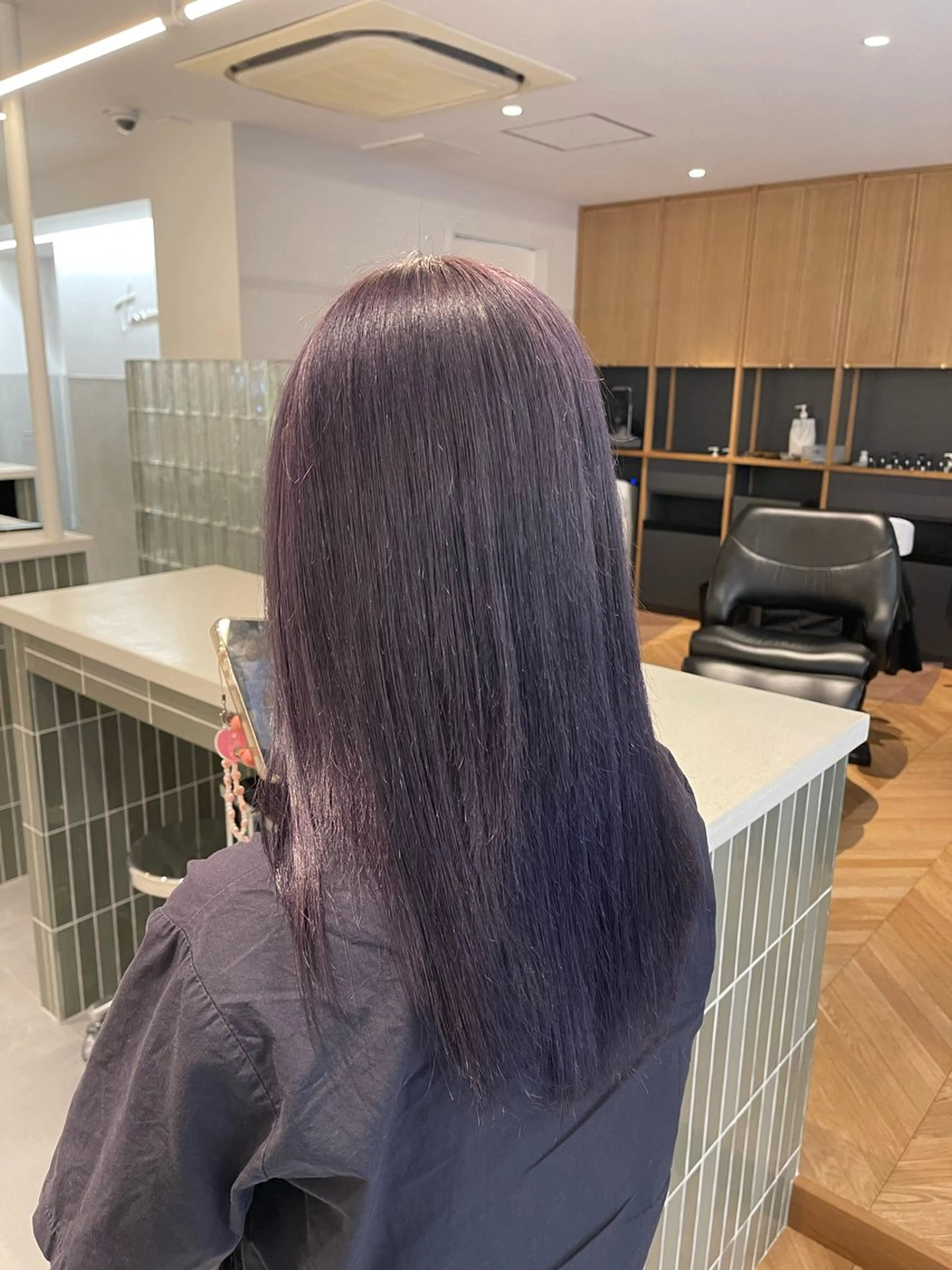 ロング カラー three所属・🦄今西 利音🦄のヘアスタイル