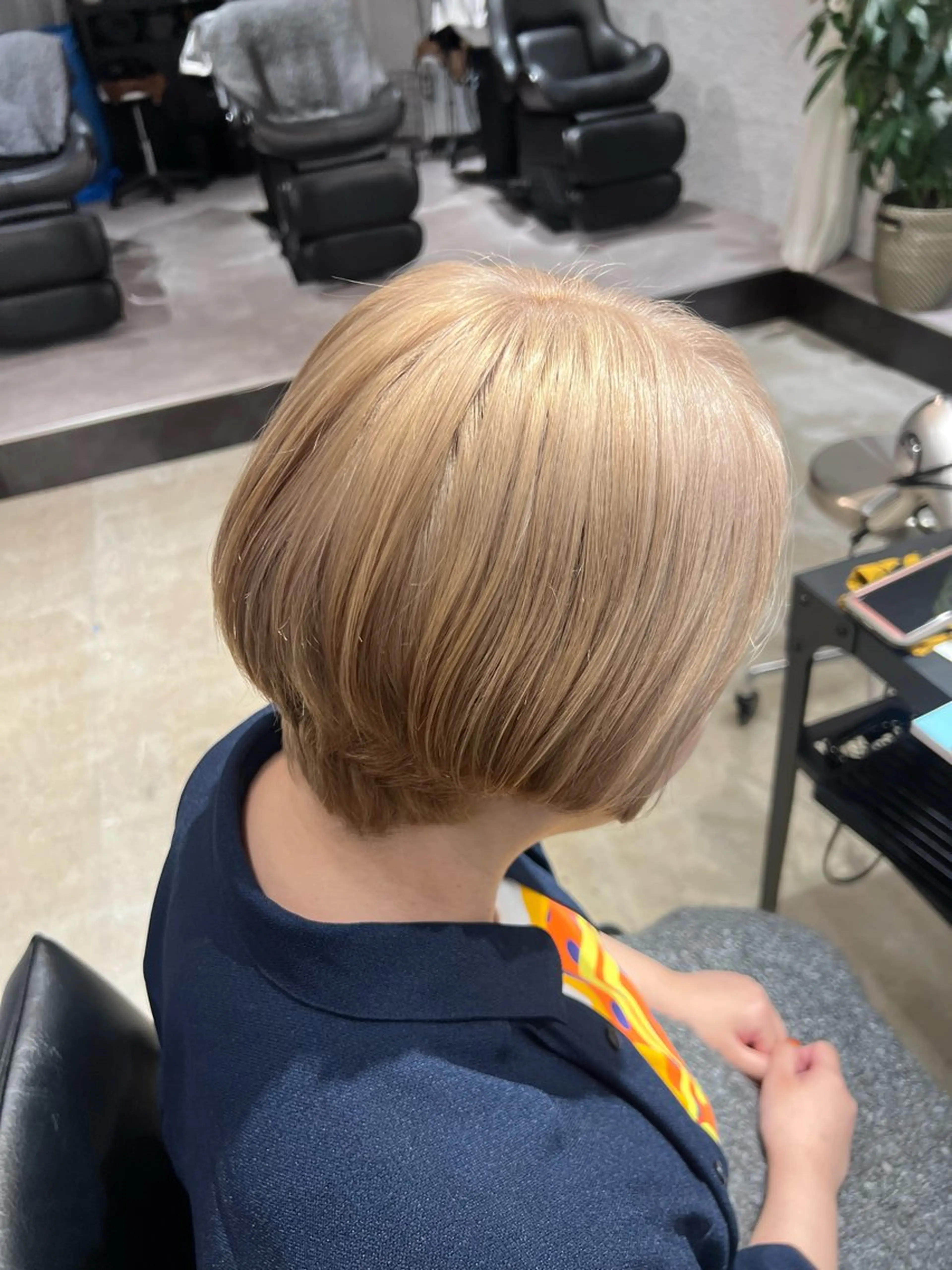 ショート カラー オタク美容師💟 チバコナツのヘアスタイル